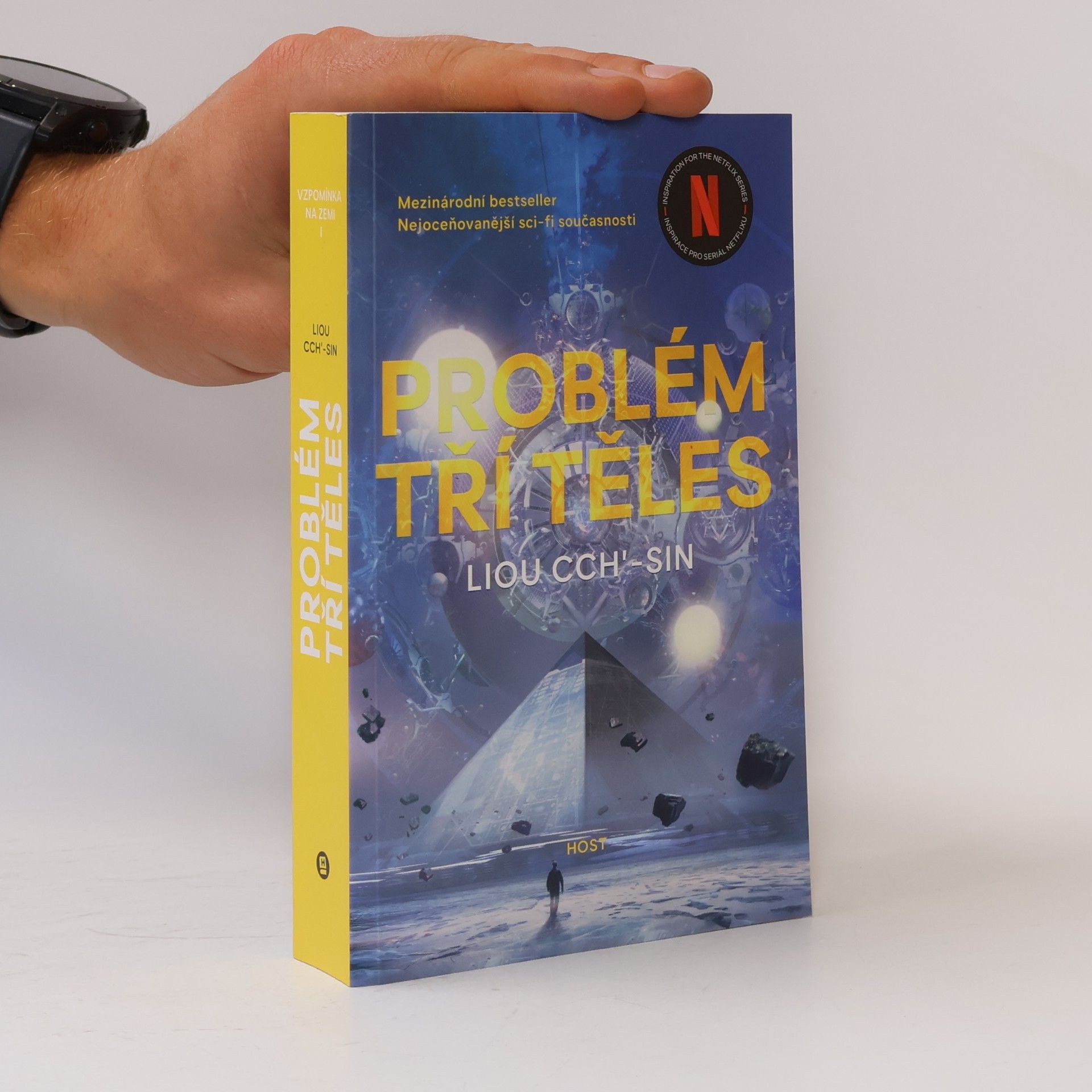 Cixin Liu Problém tří těles