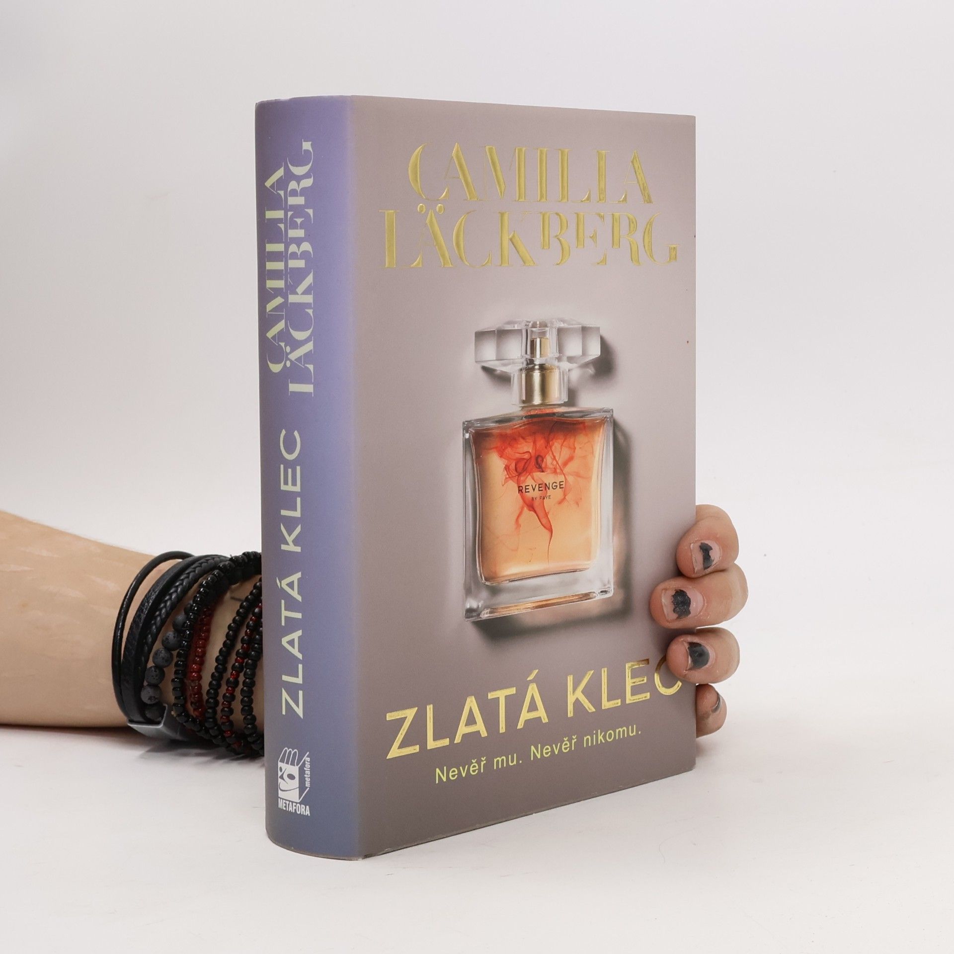Camilla Läckberg Zlatá klec