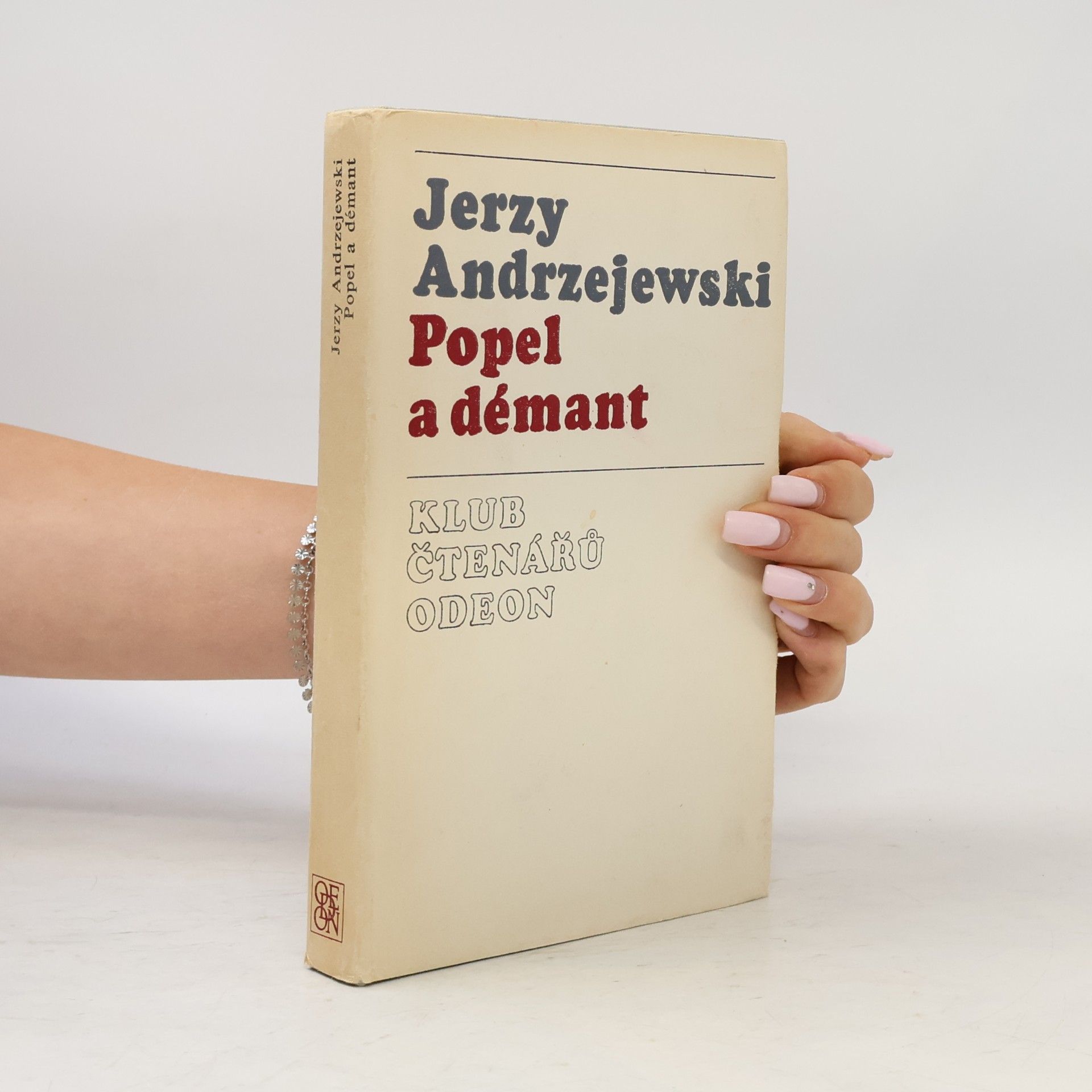 Jerzy Andrzejewski Popel a démant