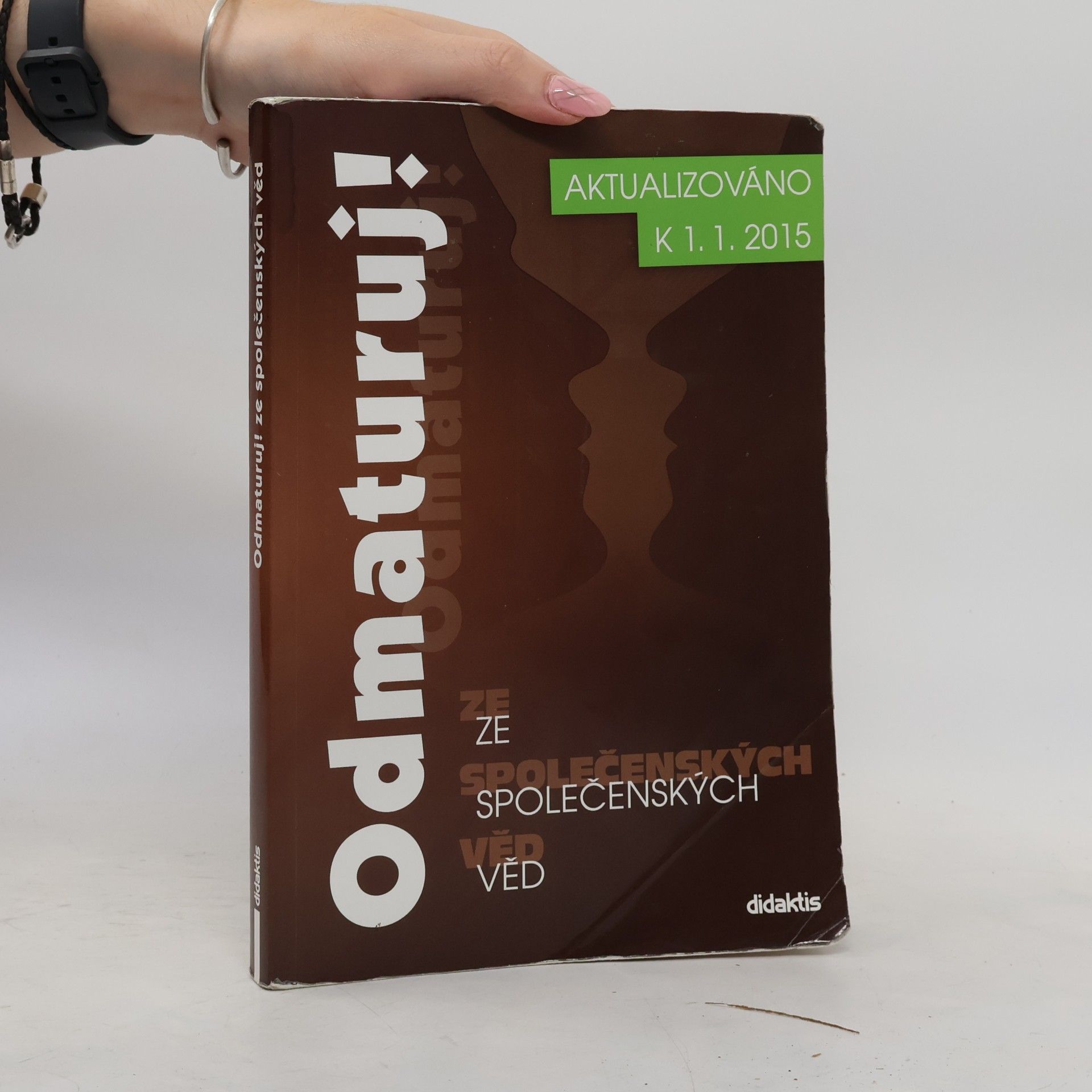 Kolektív autorov Odmaturuj! ze společenských věd