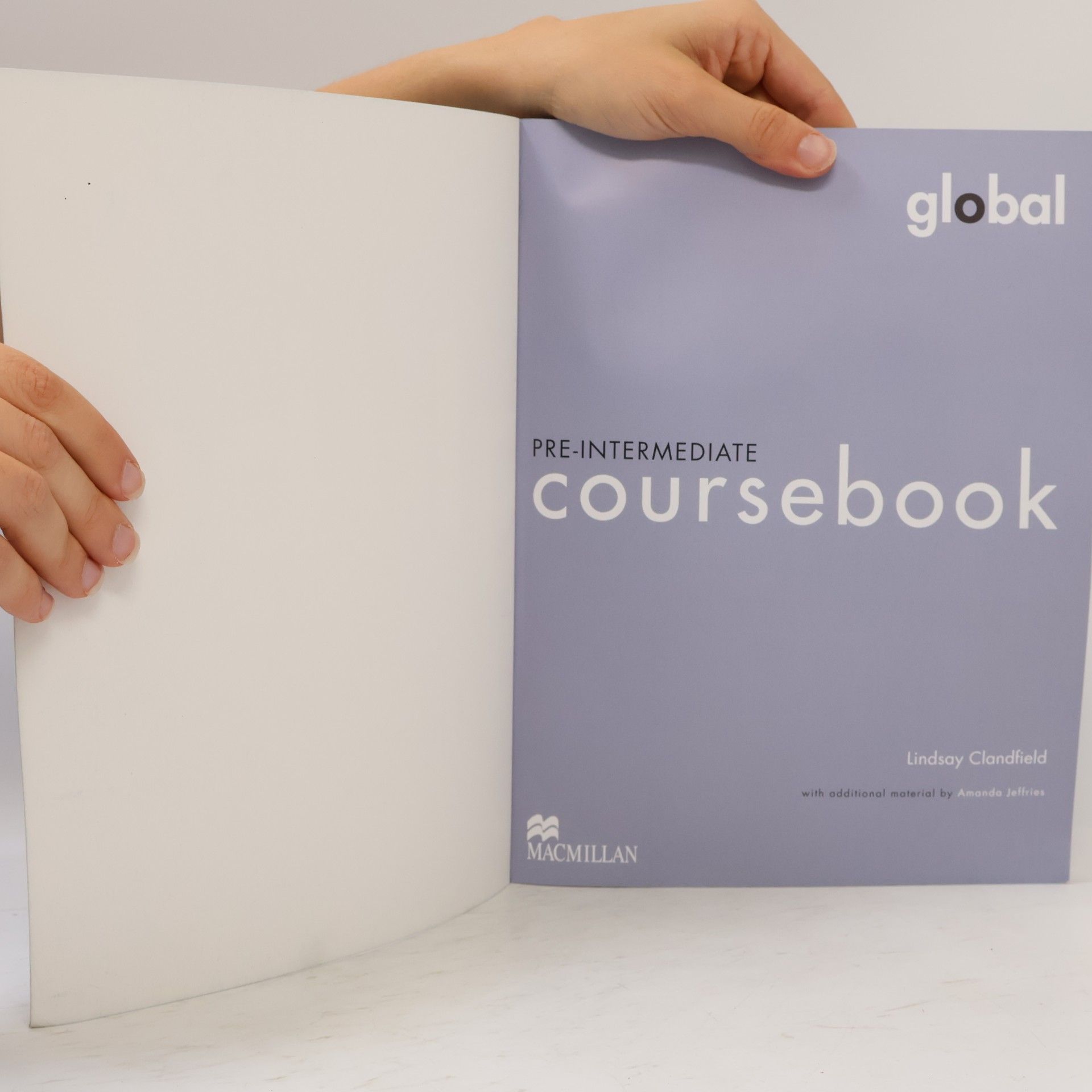Lindsay Clandfield Global: Pre-intermediate coursebook