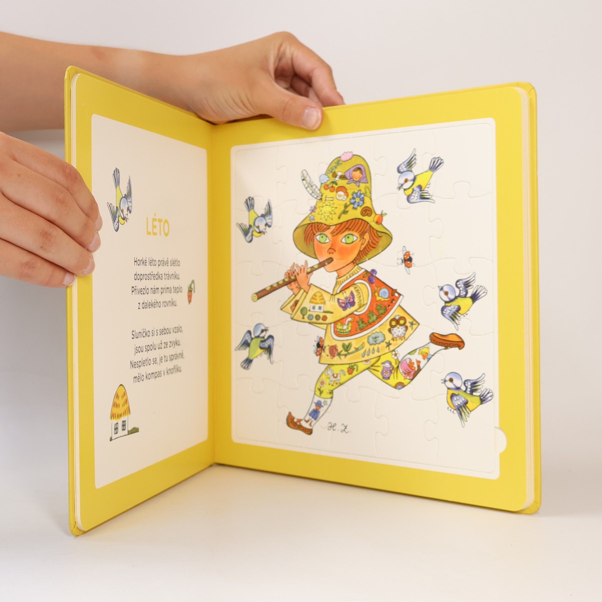 Helena Zmatlíková Od jara do zimy: puzzle, omalovánky, kvízy
