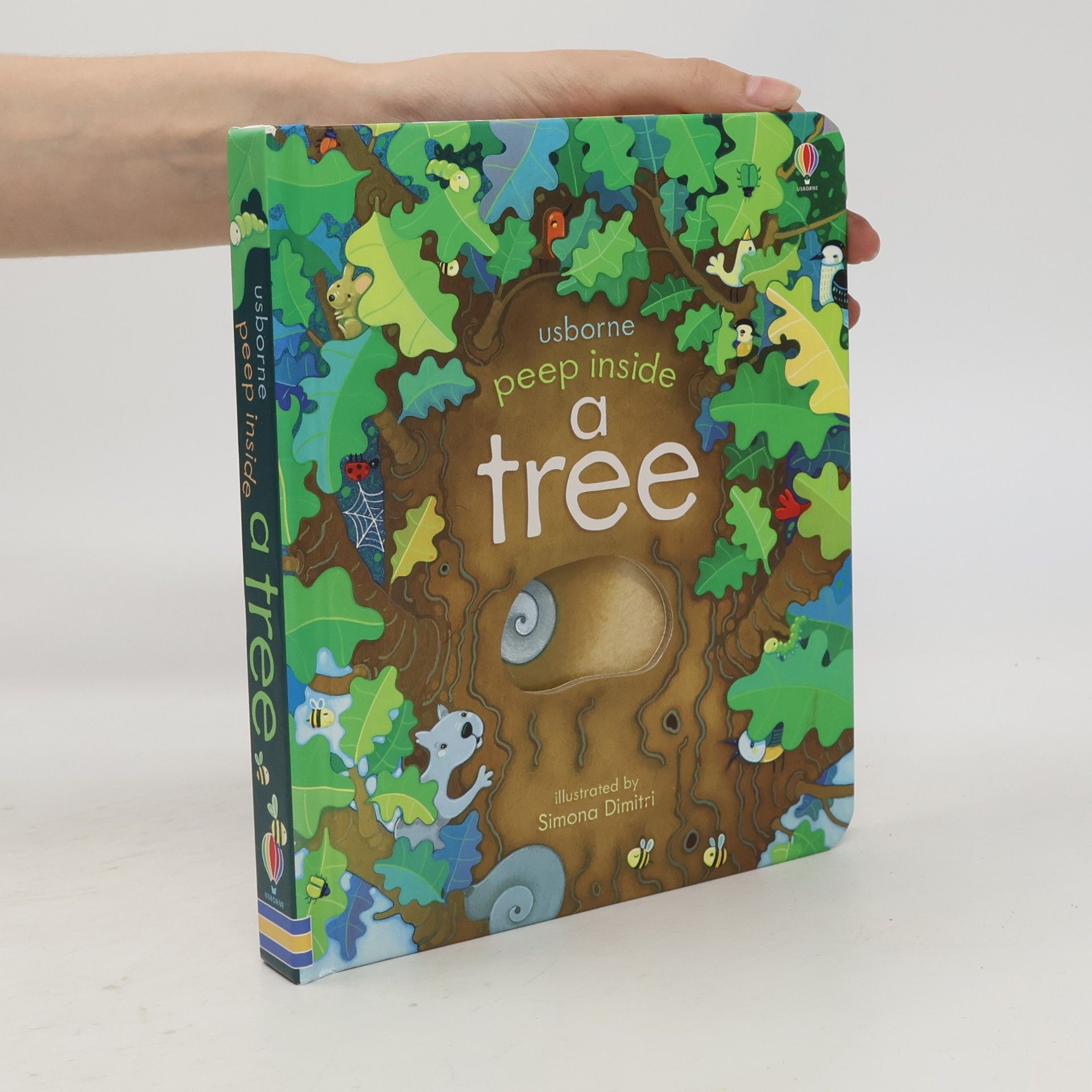 Anna Milbourne Peep inside a tree