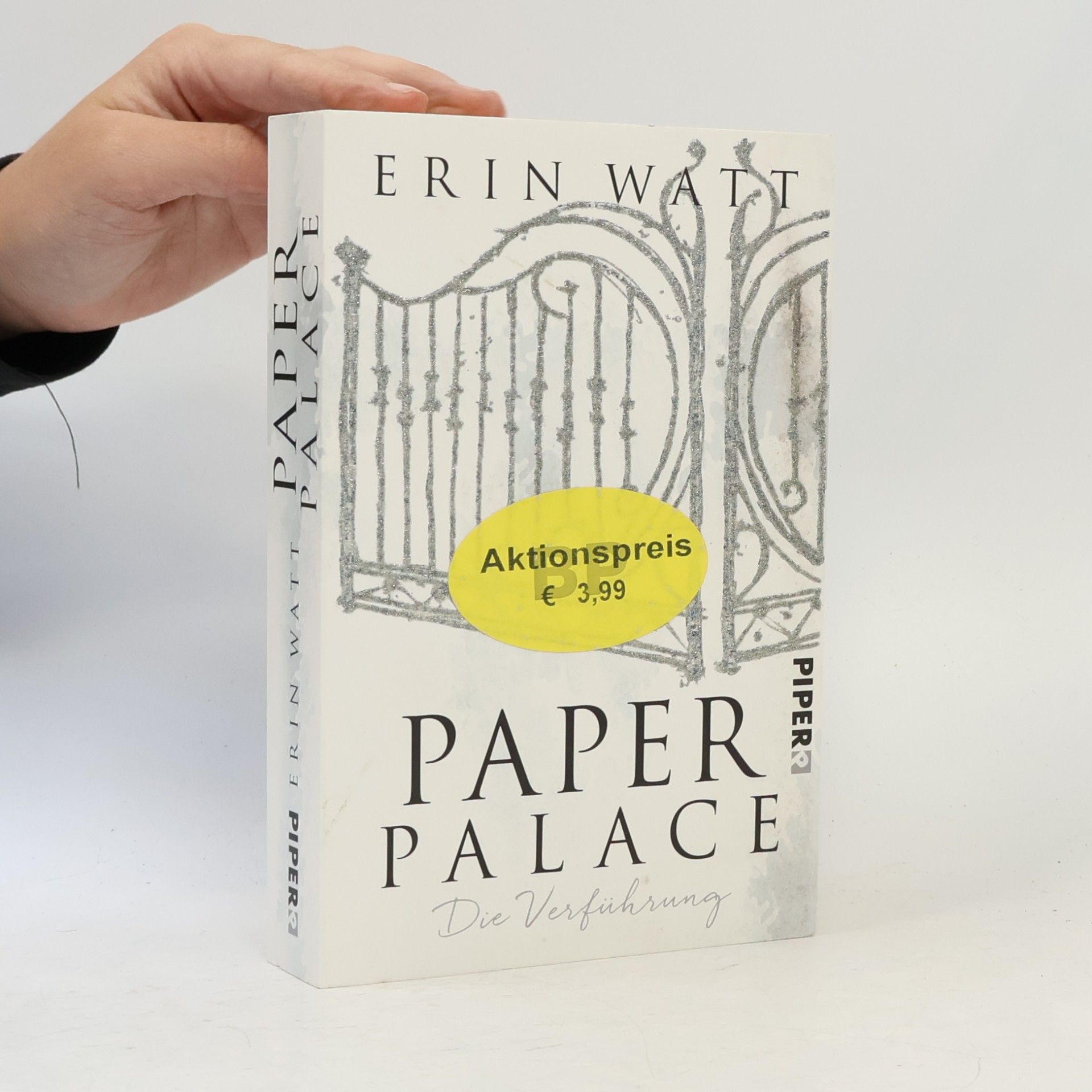 Elle Kennedy Paper Palace
