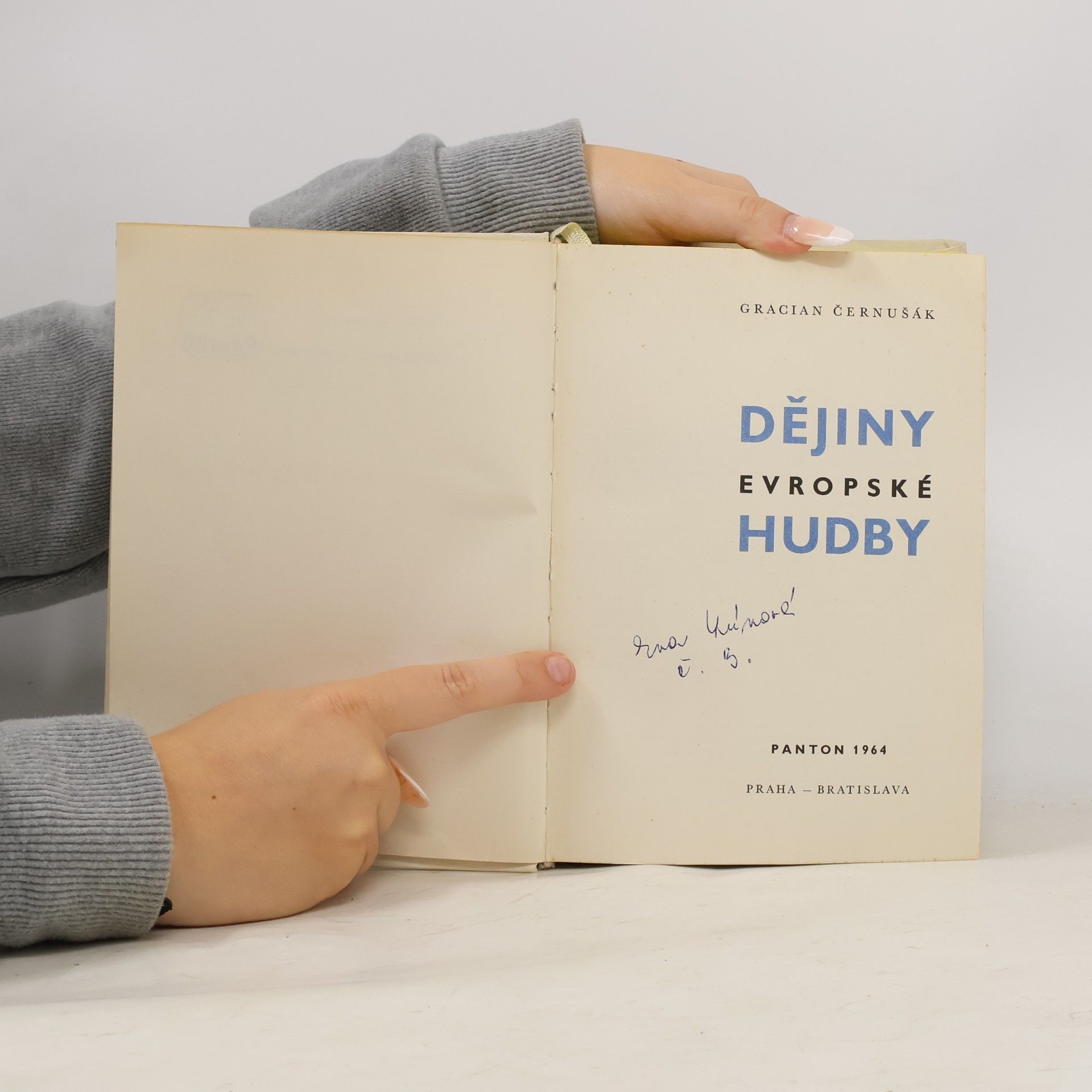 Gracian Černušák Dějiny evropské hudby