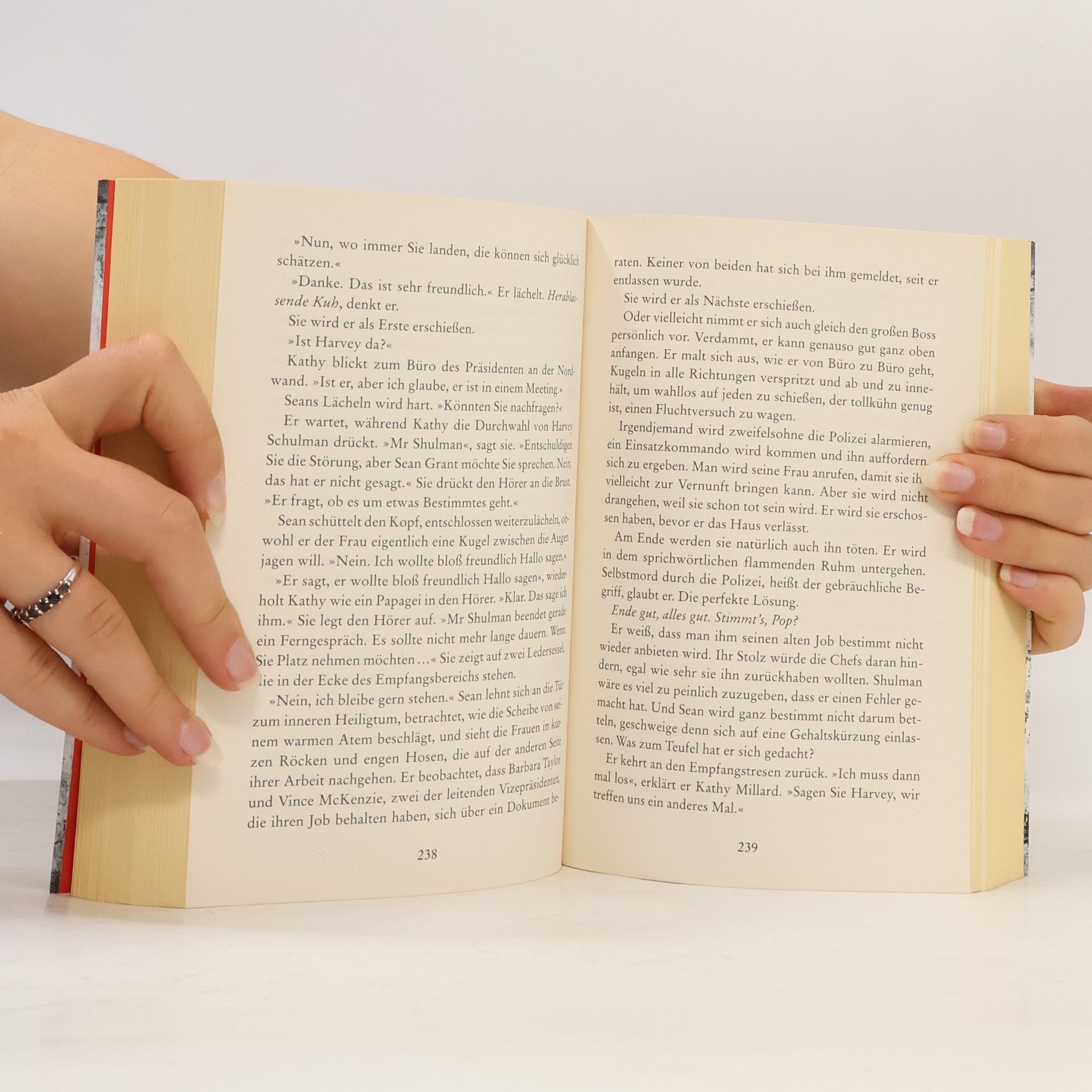 Joy Fielding Home, sweet home