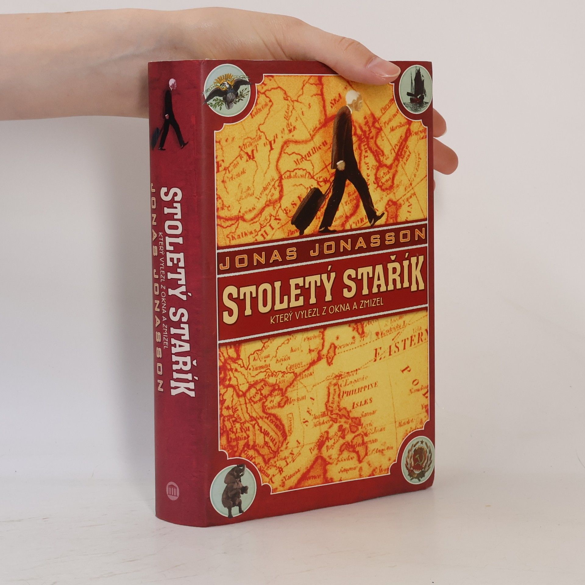 Jonas Jonasson Stoletý stařík, který vylezl z okna a zmizel