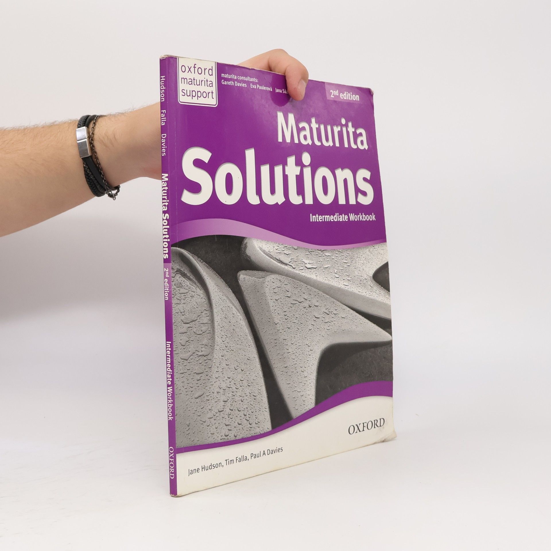 Gareth Davies Maturita Solutions. Intermediate. Workbook