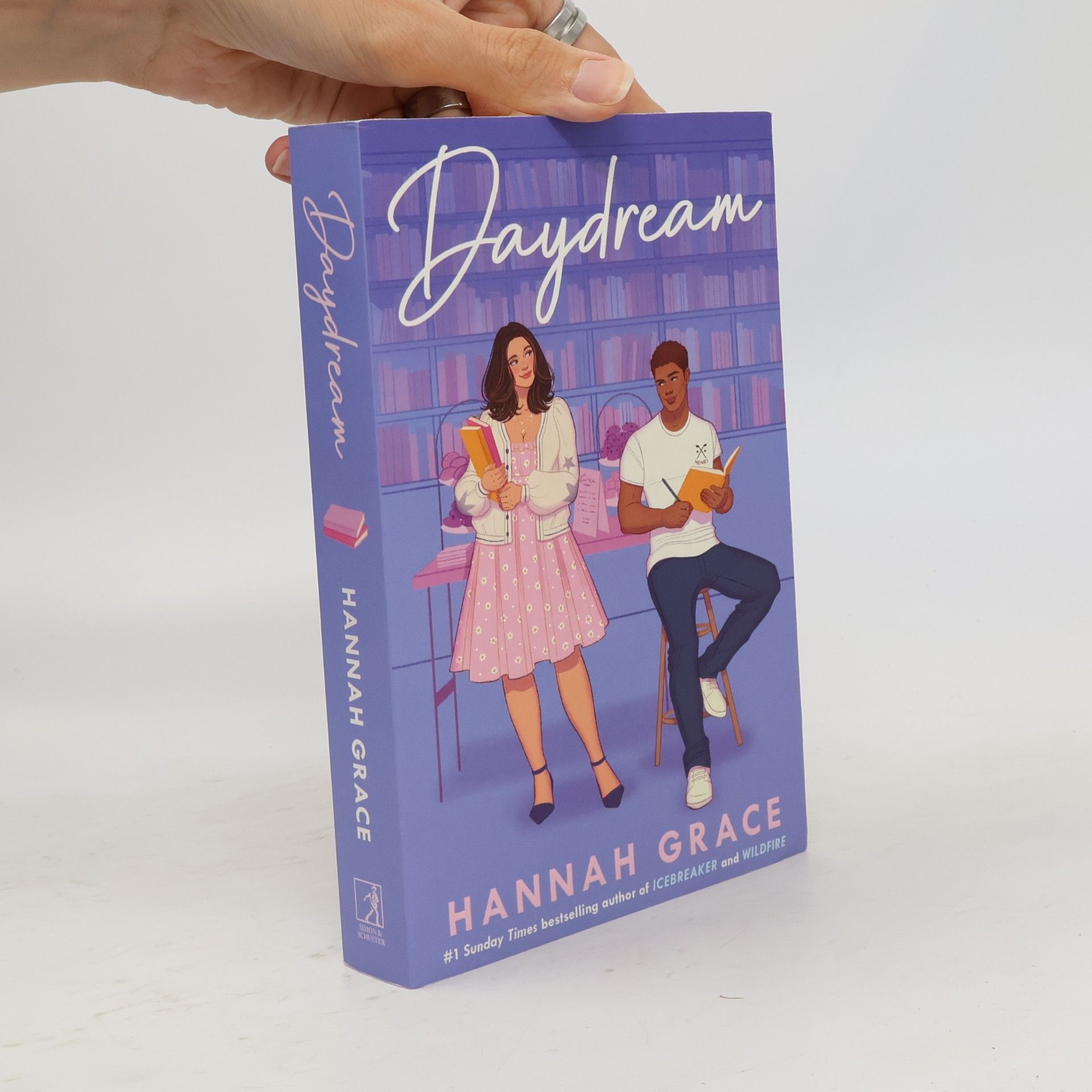 Hannah Grace Daydream