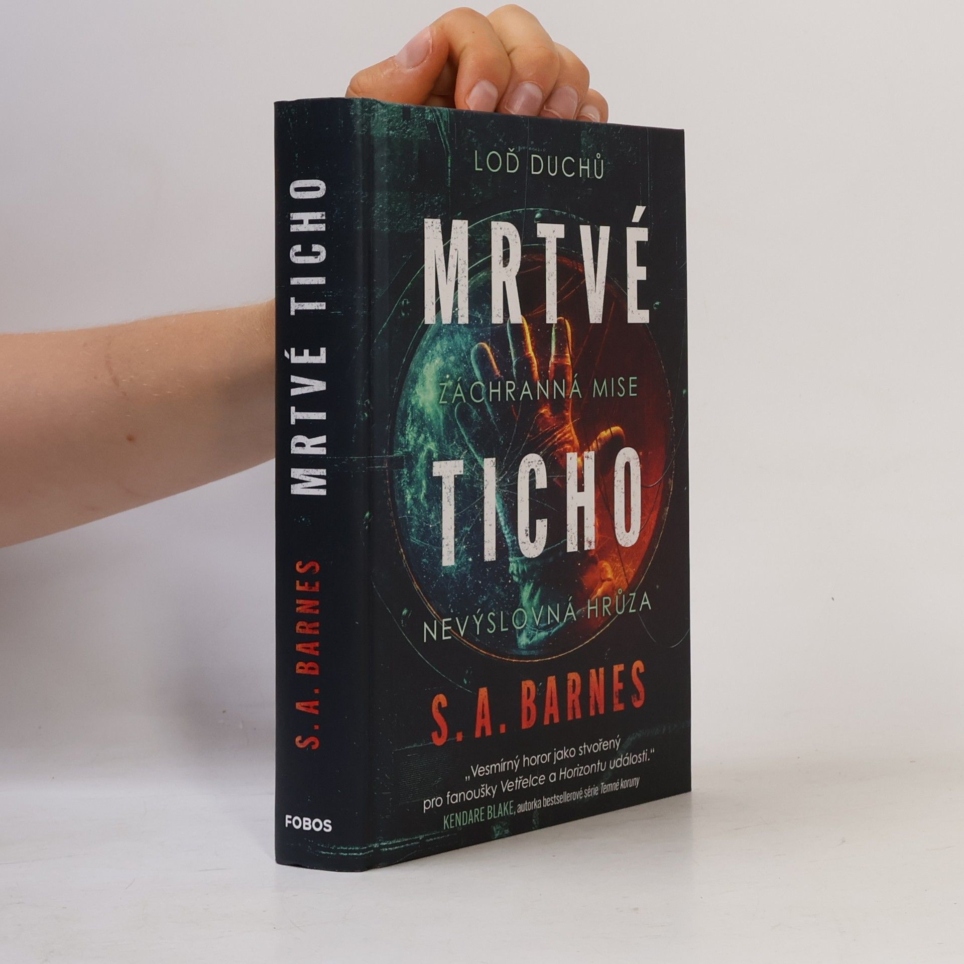 S. A. Barnes Mrtvé ticho