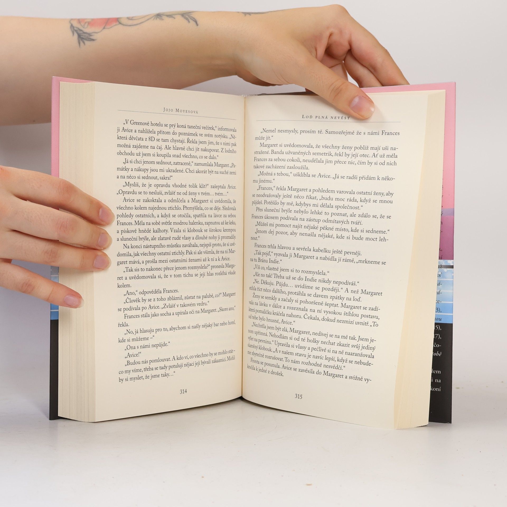 Jojo Moyes Loď plná nevěst