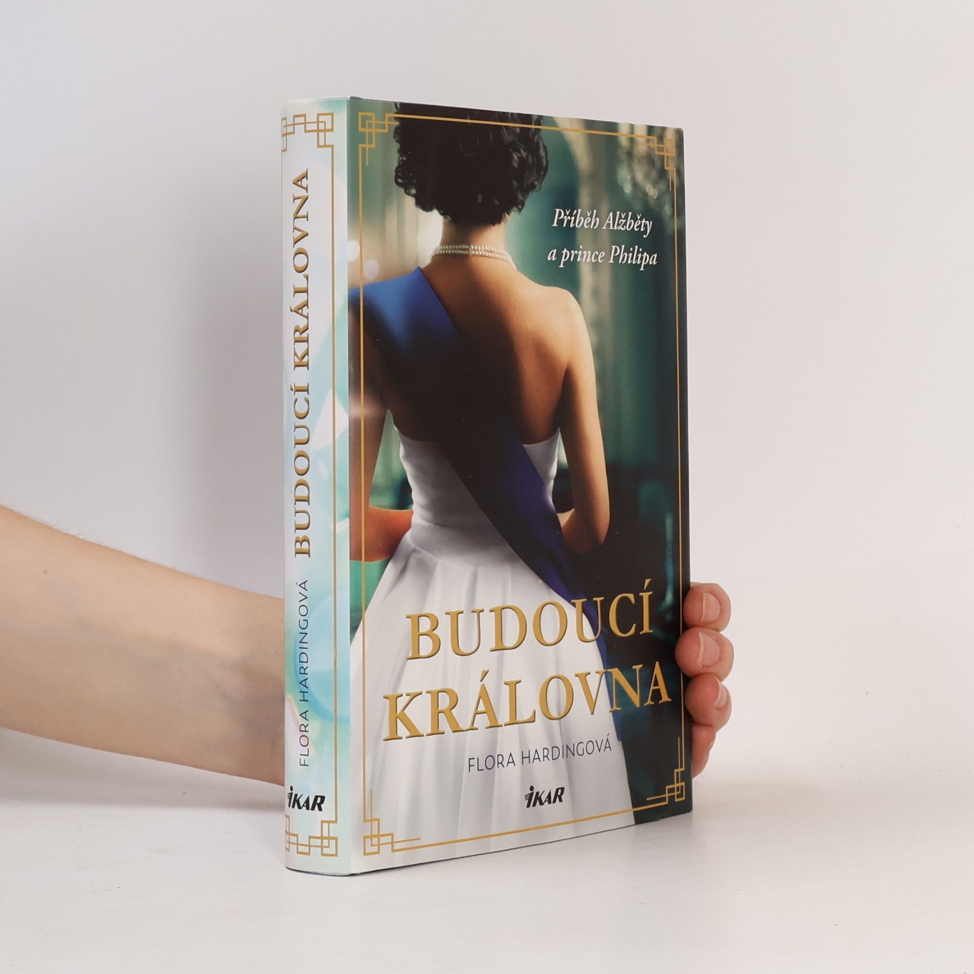 Flora Harding Budoucí královna