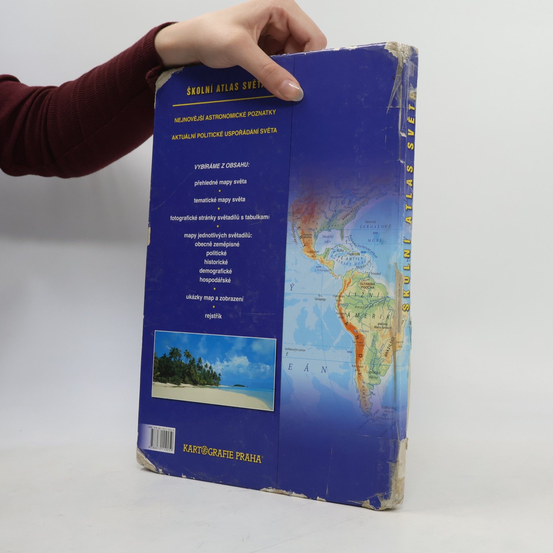 Kolektiv autorů Školní atlas světa