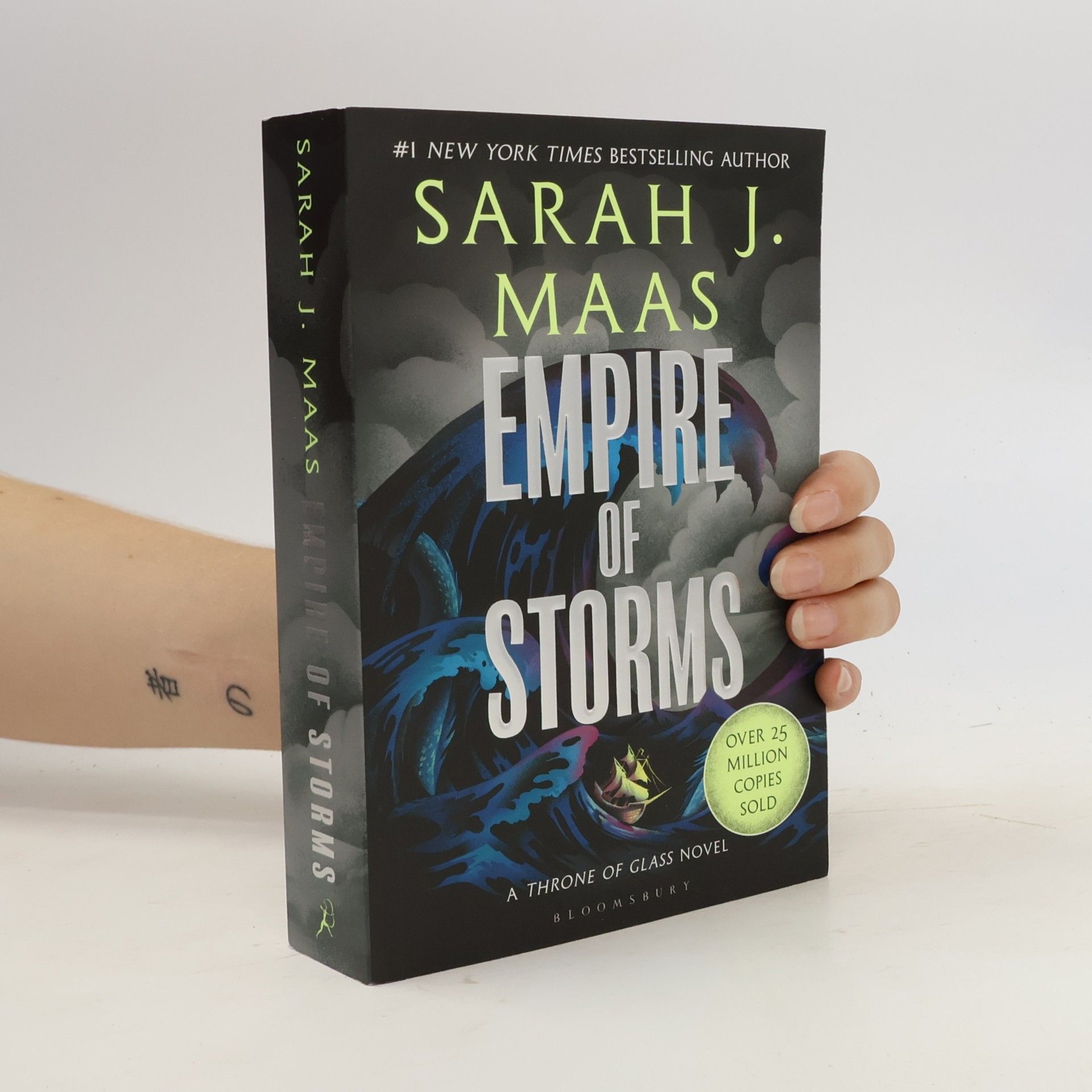 Sarah J. Maas Empire of storms