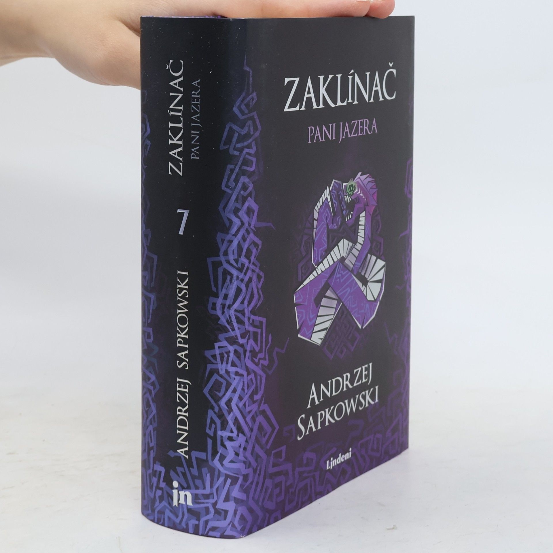 Andrzej Sapkowski Zaklínač VII : Pani jazera
