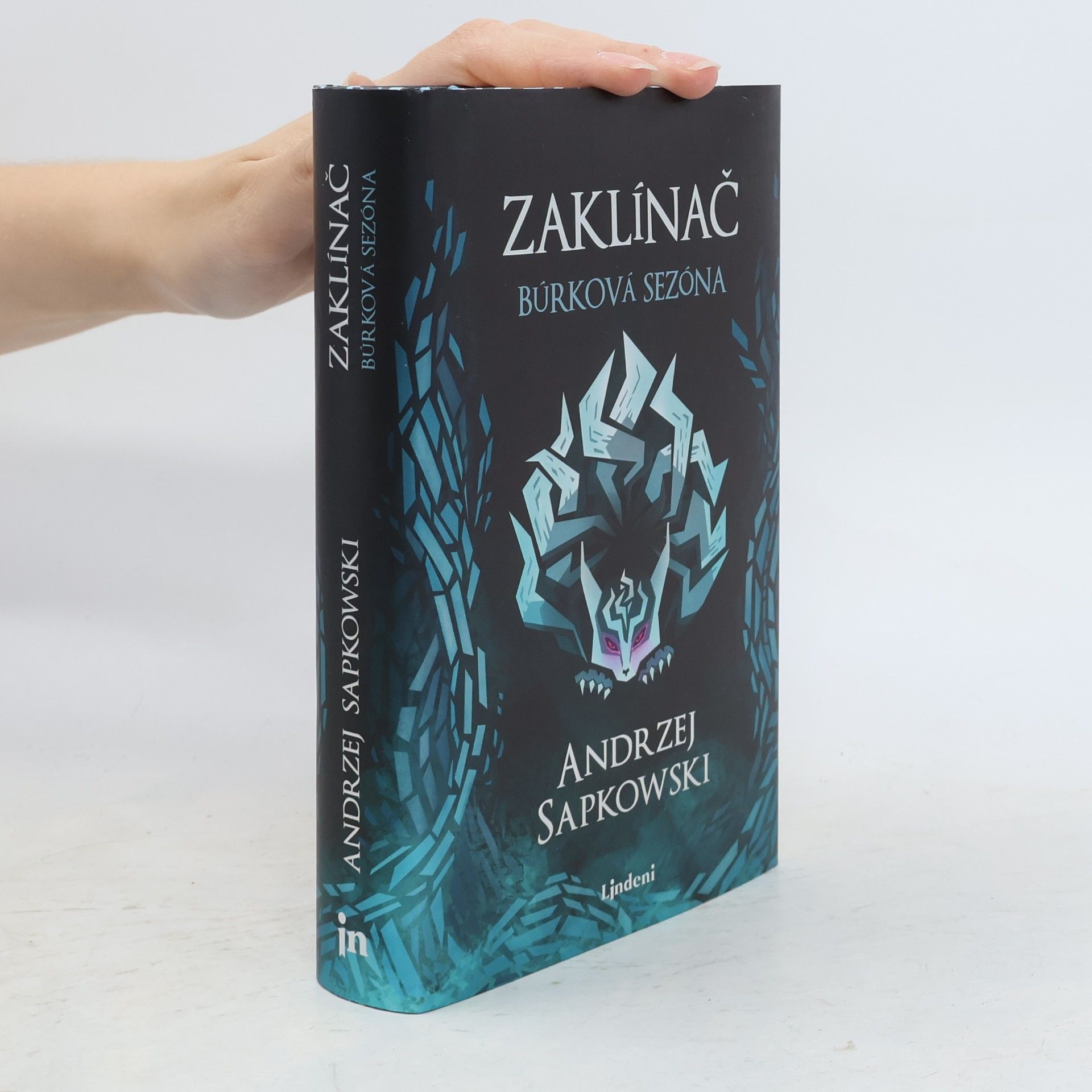 Andrzej Sapkowski Búrková sezóna