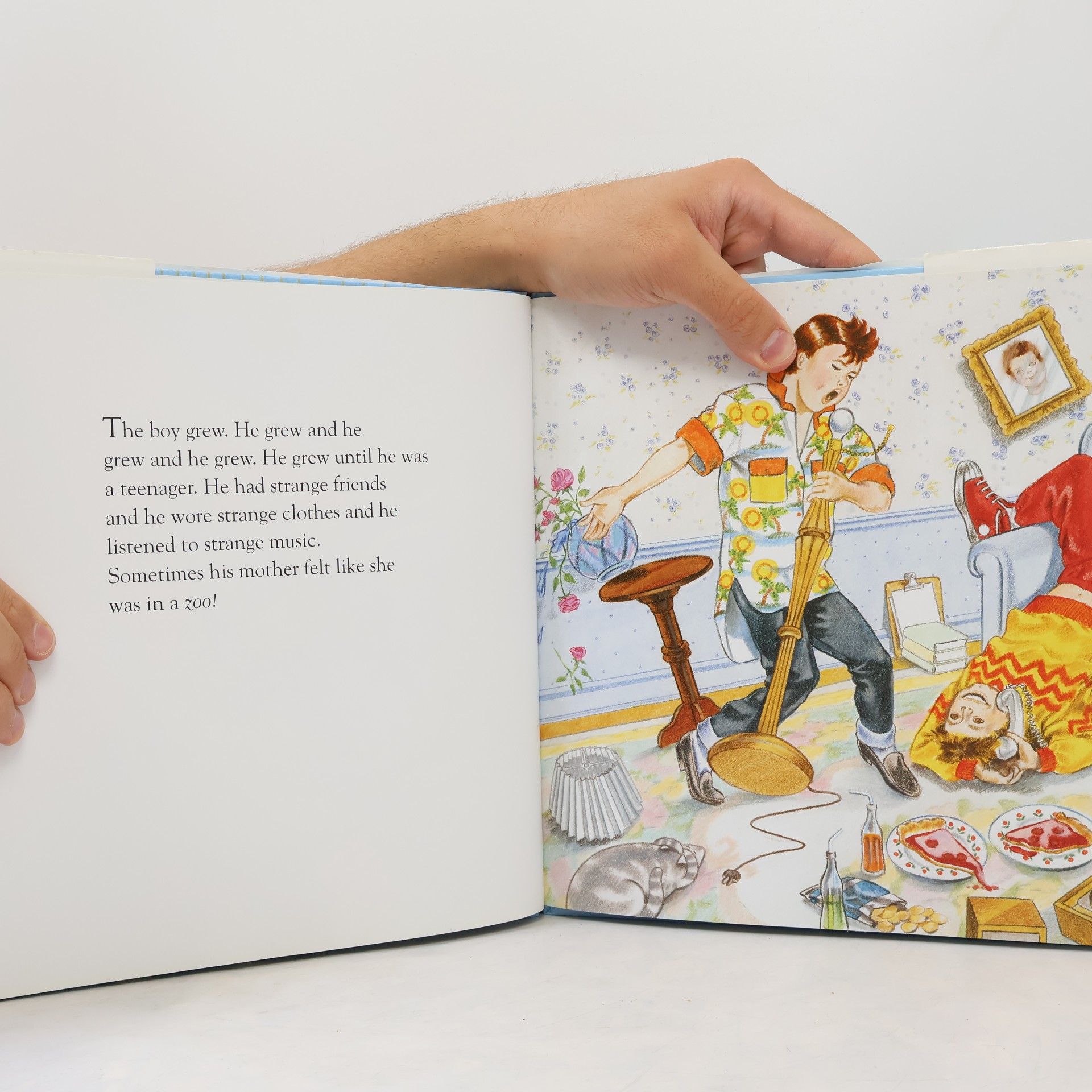 Robert N. Munsch Love You Forever