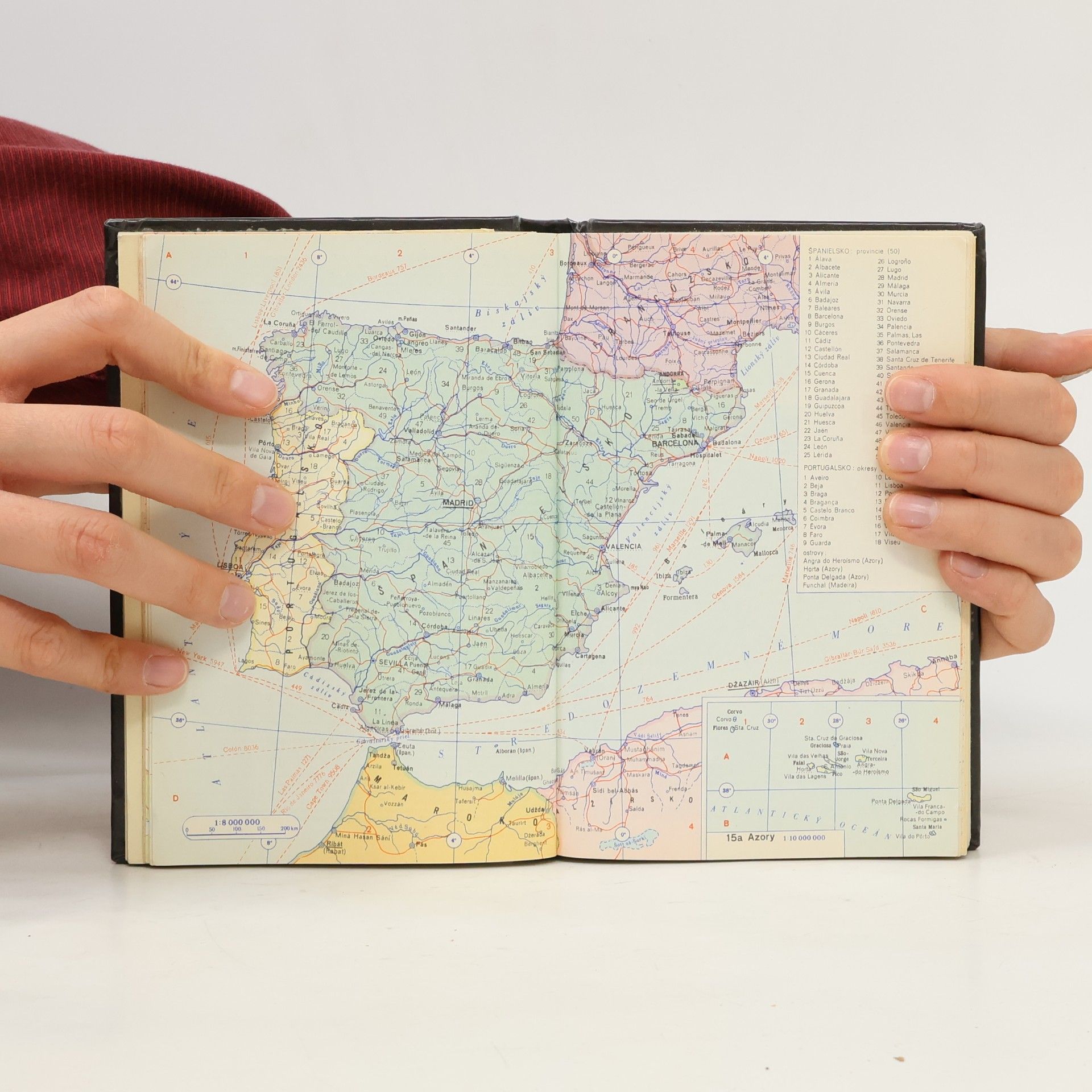 Autorenkollektiv Vreckový atlas sveta