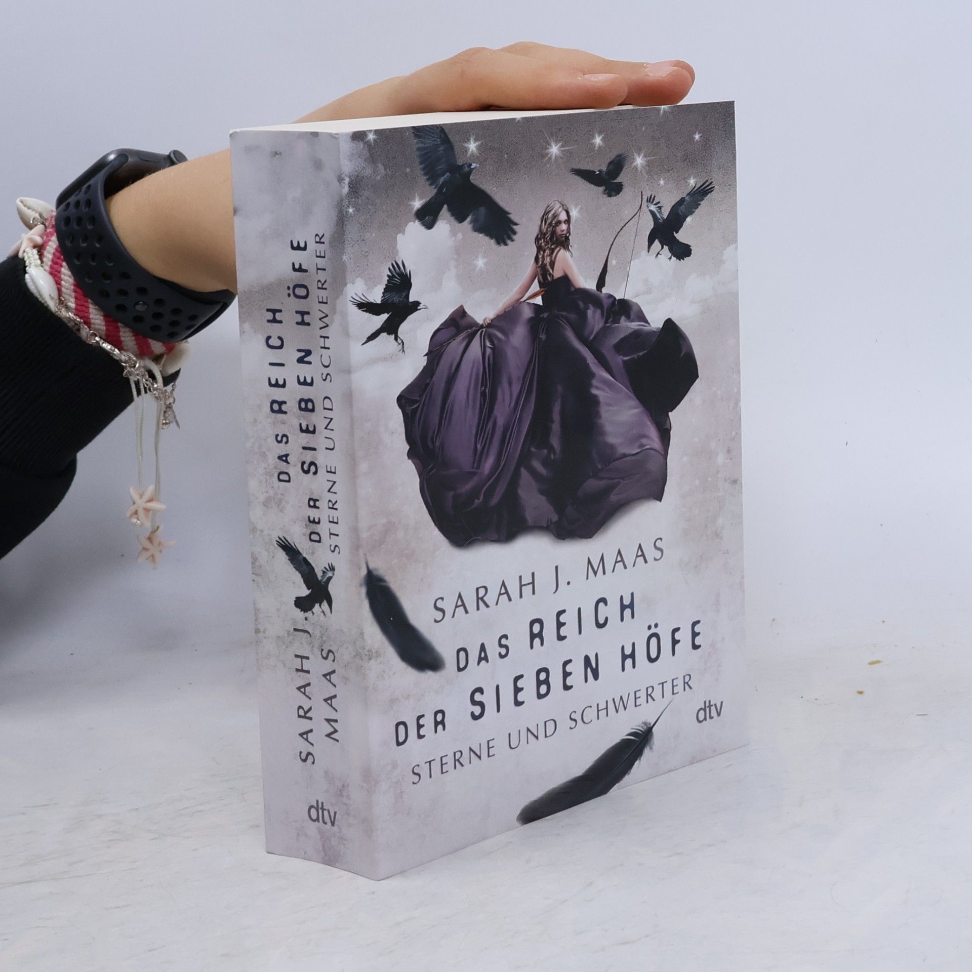 Sarah J. Maas Das Reich der sieben Höfe. Sterne und Schwerter