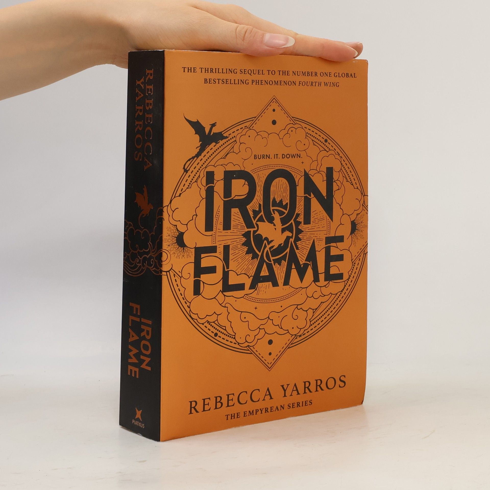 Rebecca Yarros Iron Flame