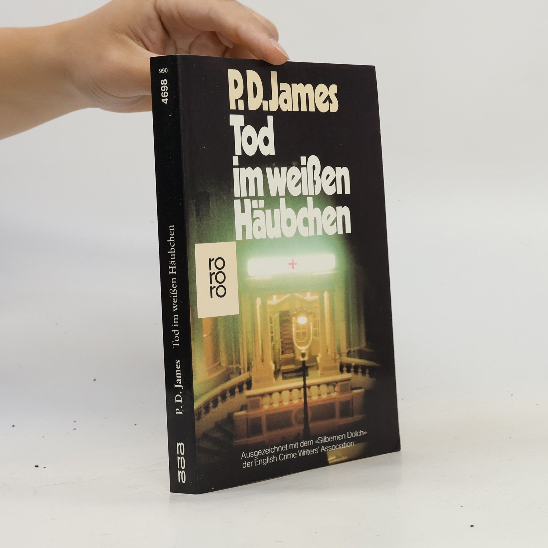 Phyllis Dorothy James Tod im weißen Häubchen
