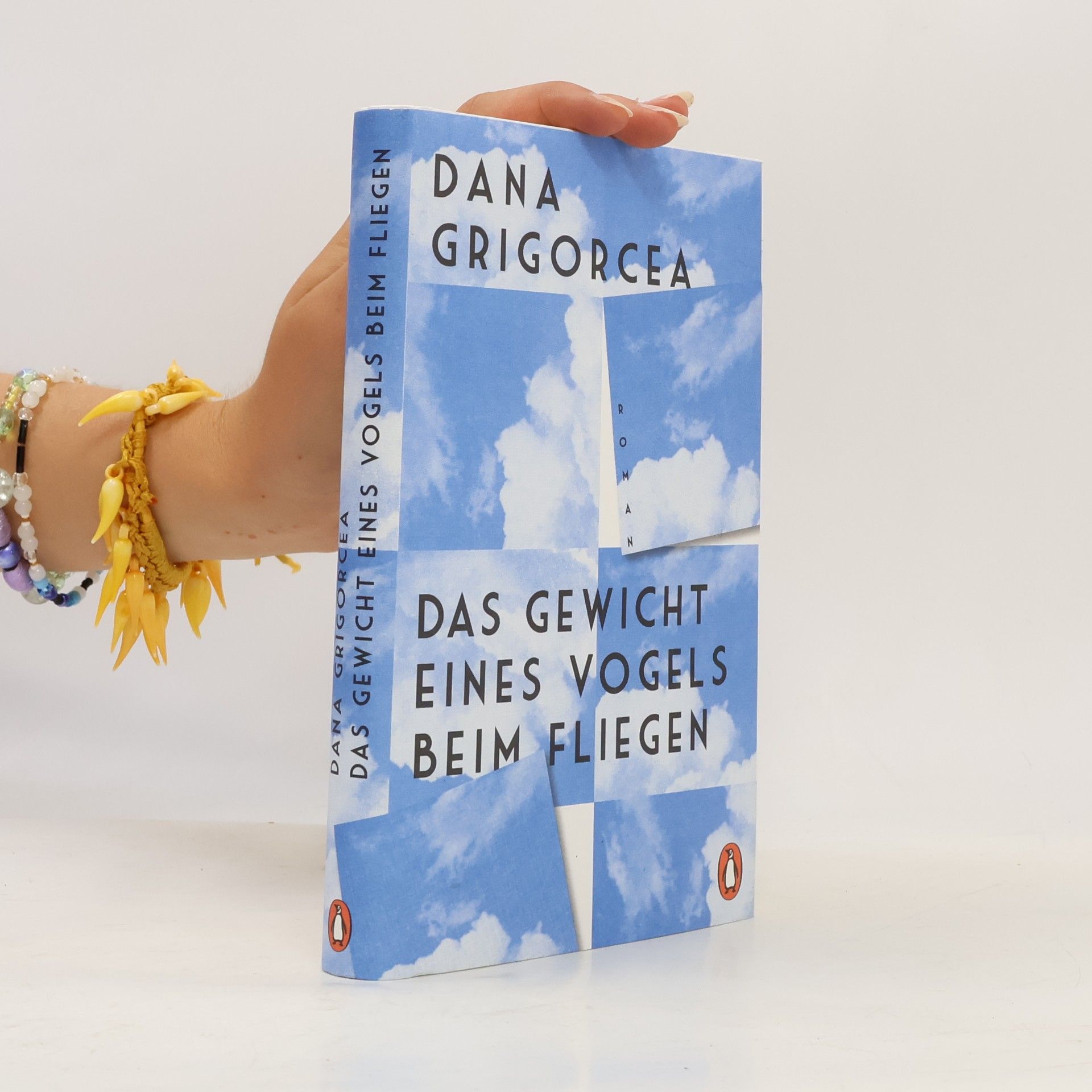 Das Gewicht eines Vogels beim Fliegen
