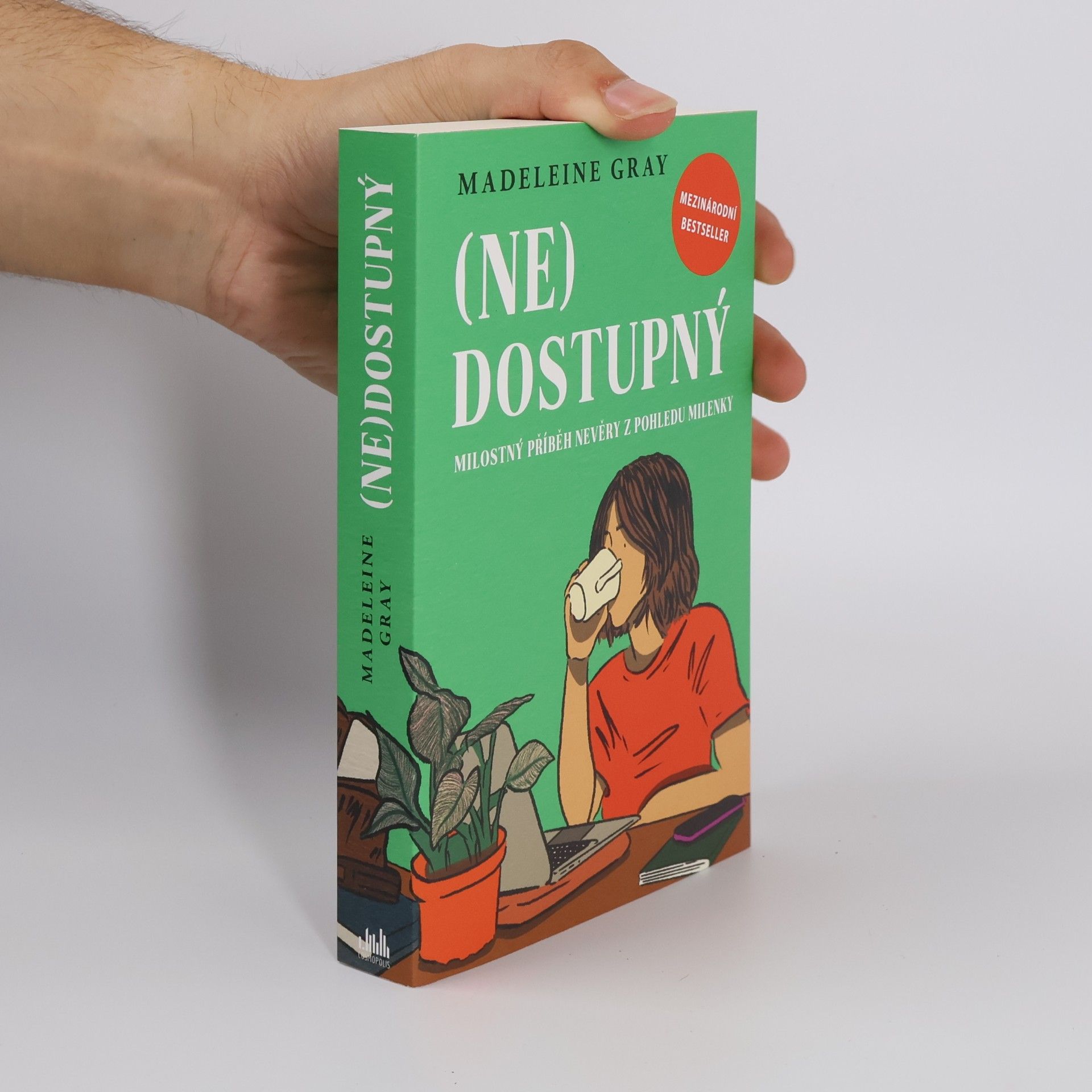 Madeleine Gray (Ne)dostupný