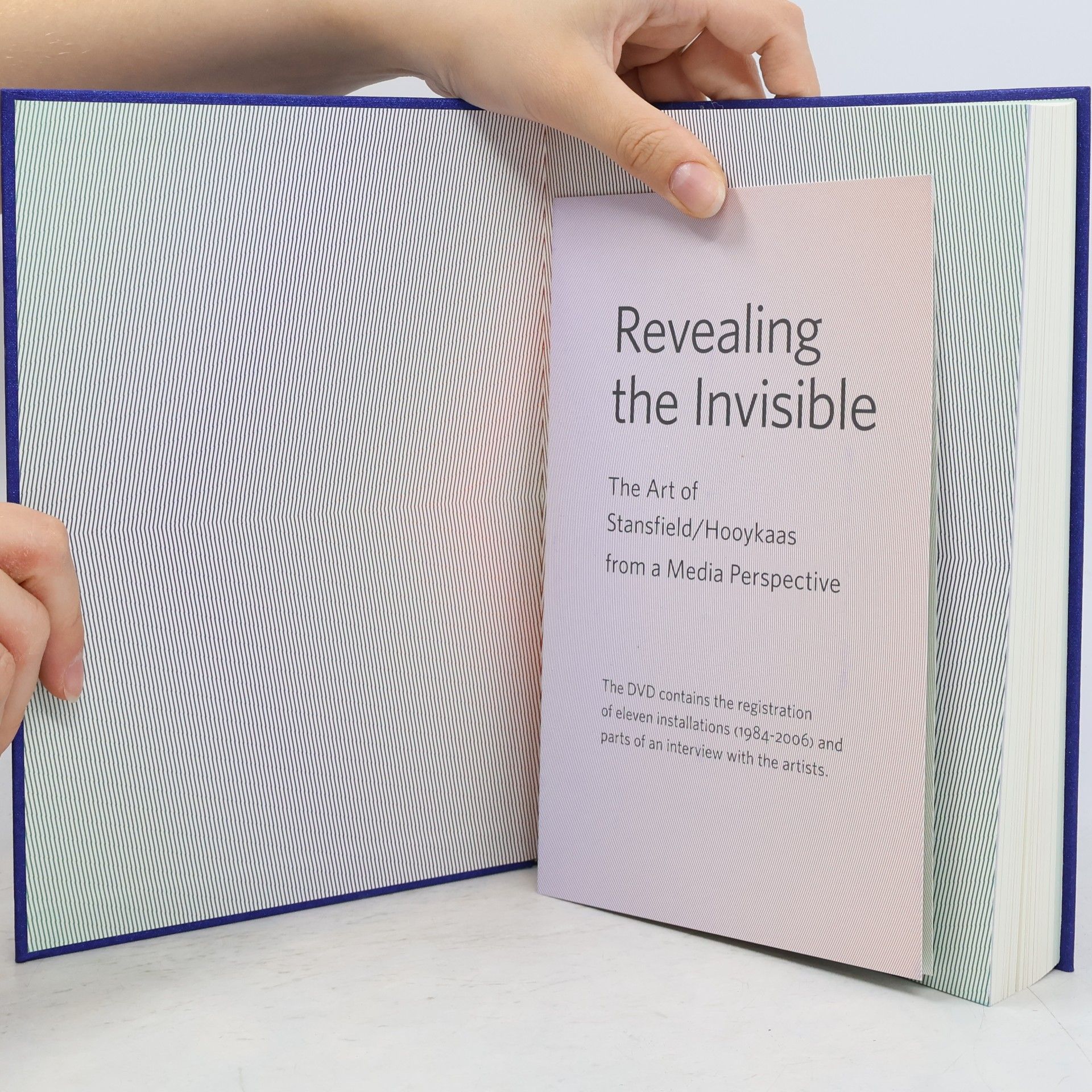 Hooykaas & Van Putten Revealing The Invisible