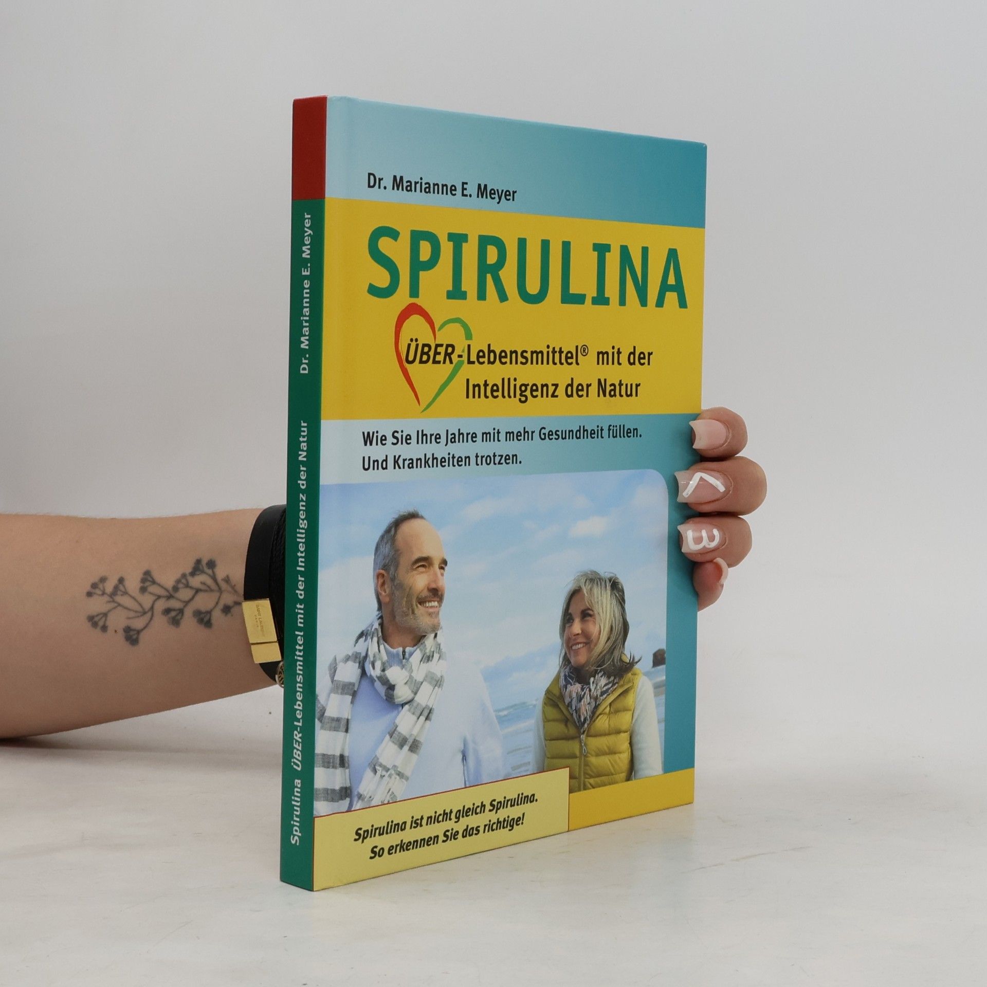 Marianne E. Meyer Spirulina