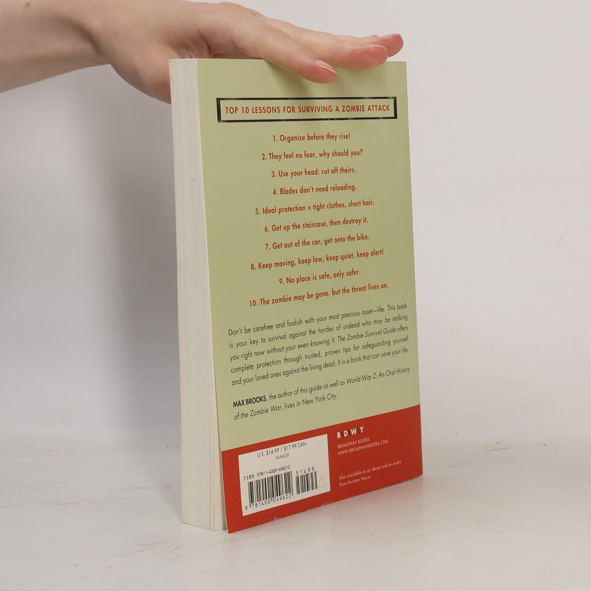 Max Brooks The Zombie Survival Guide