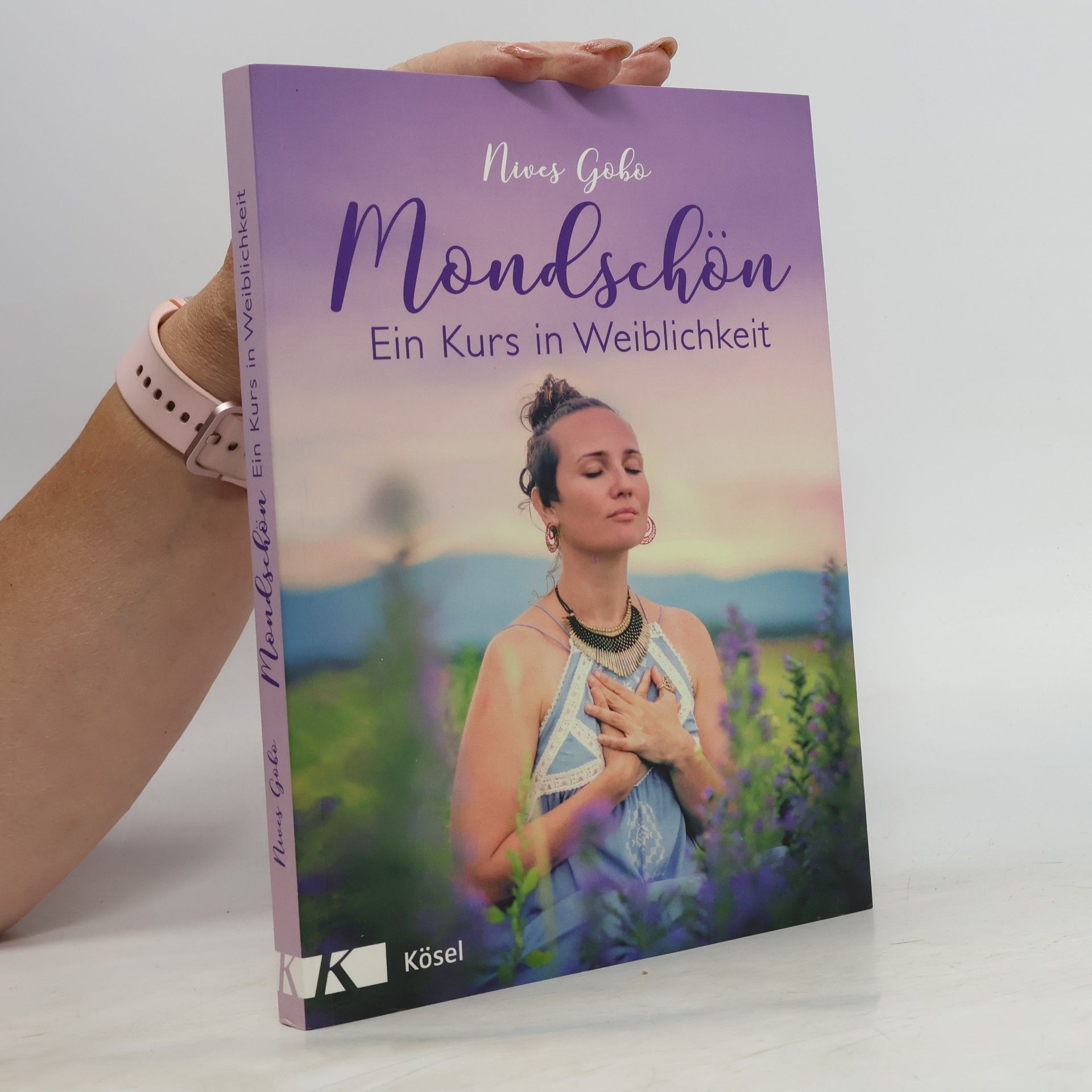 Nives Gobo Mondschön