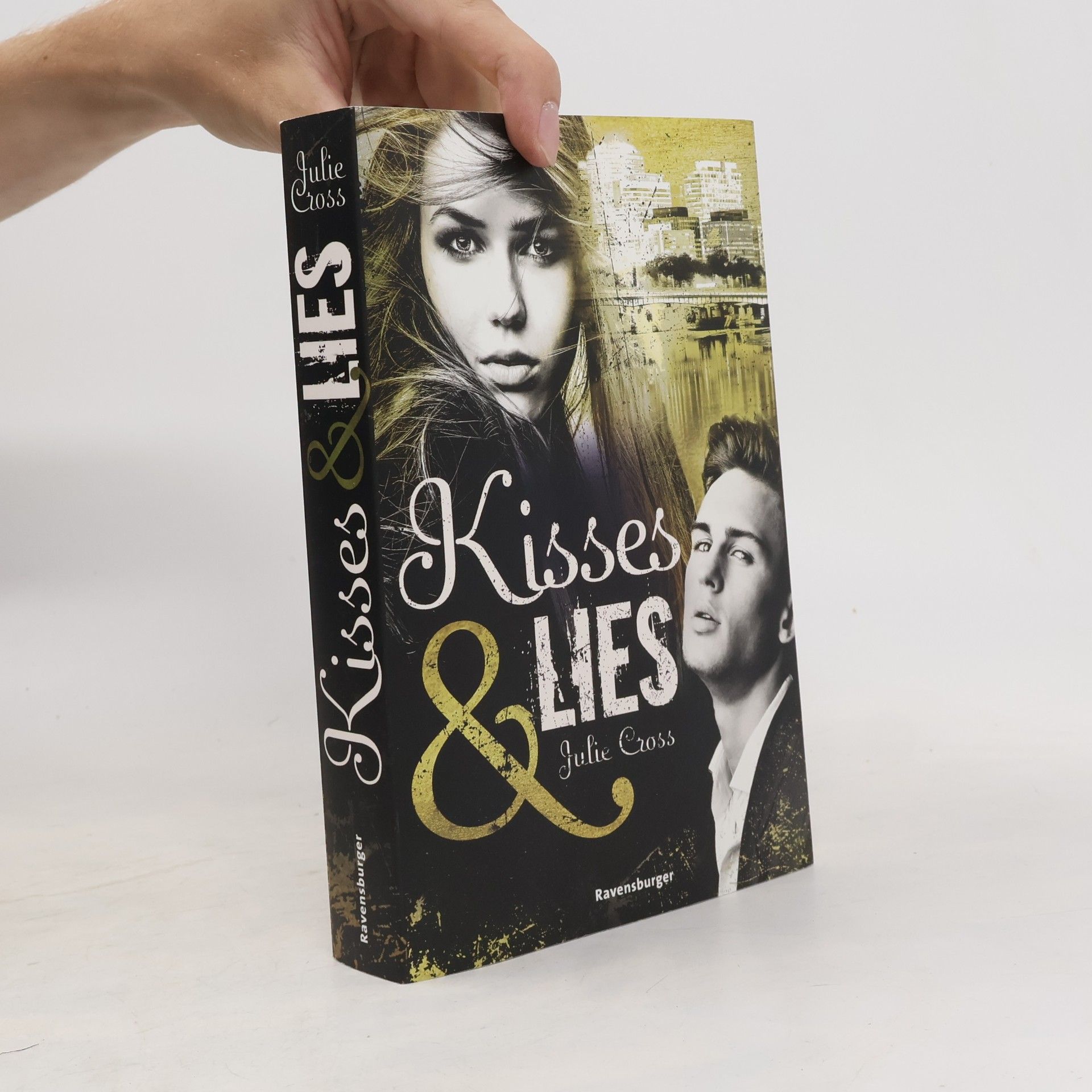 Juliet Cross Kisses & lies