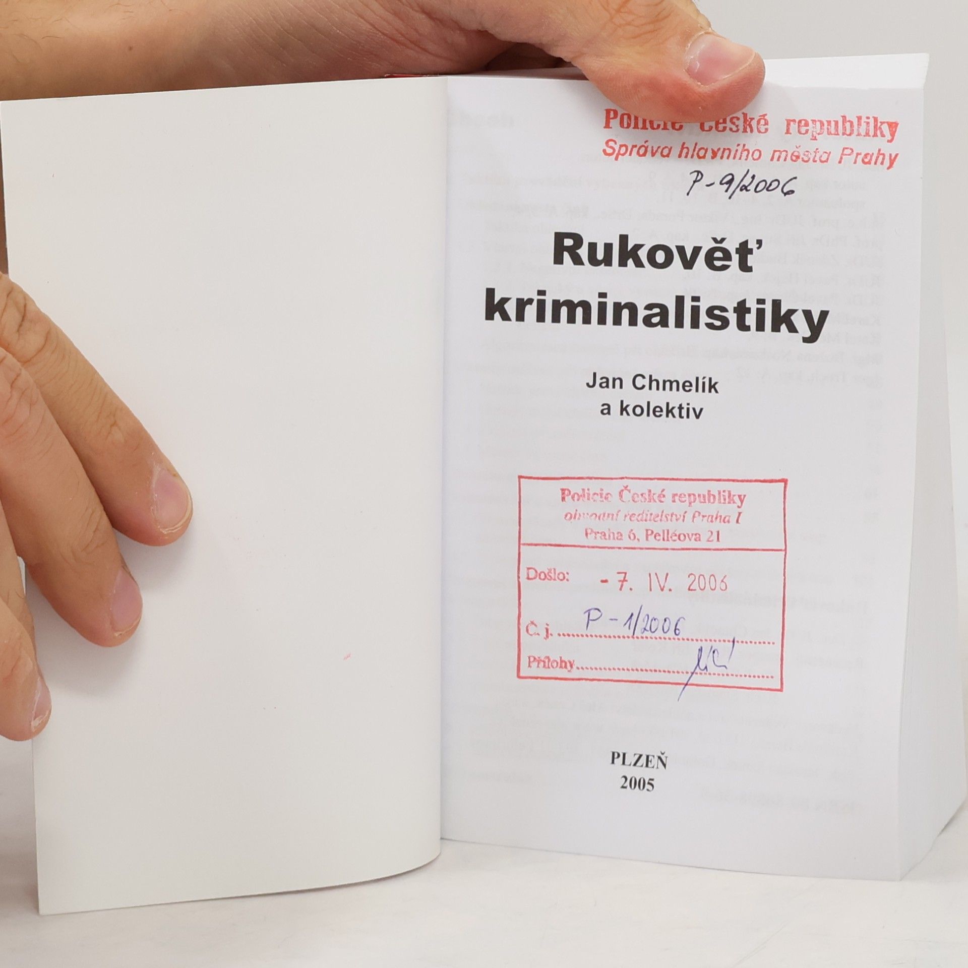 Jan Chmelík Rukověť kriminalistiky