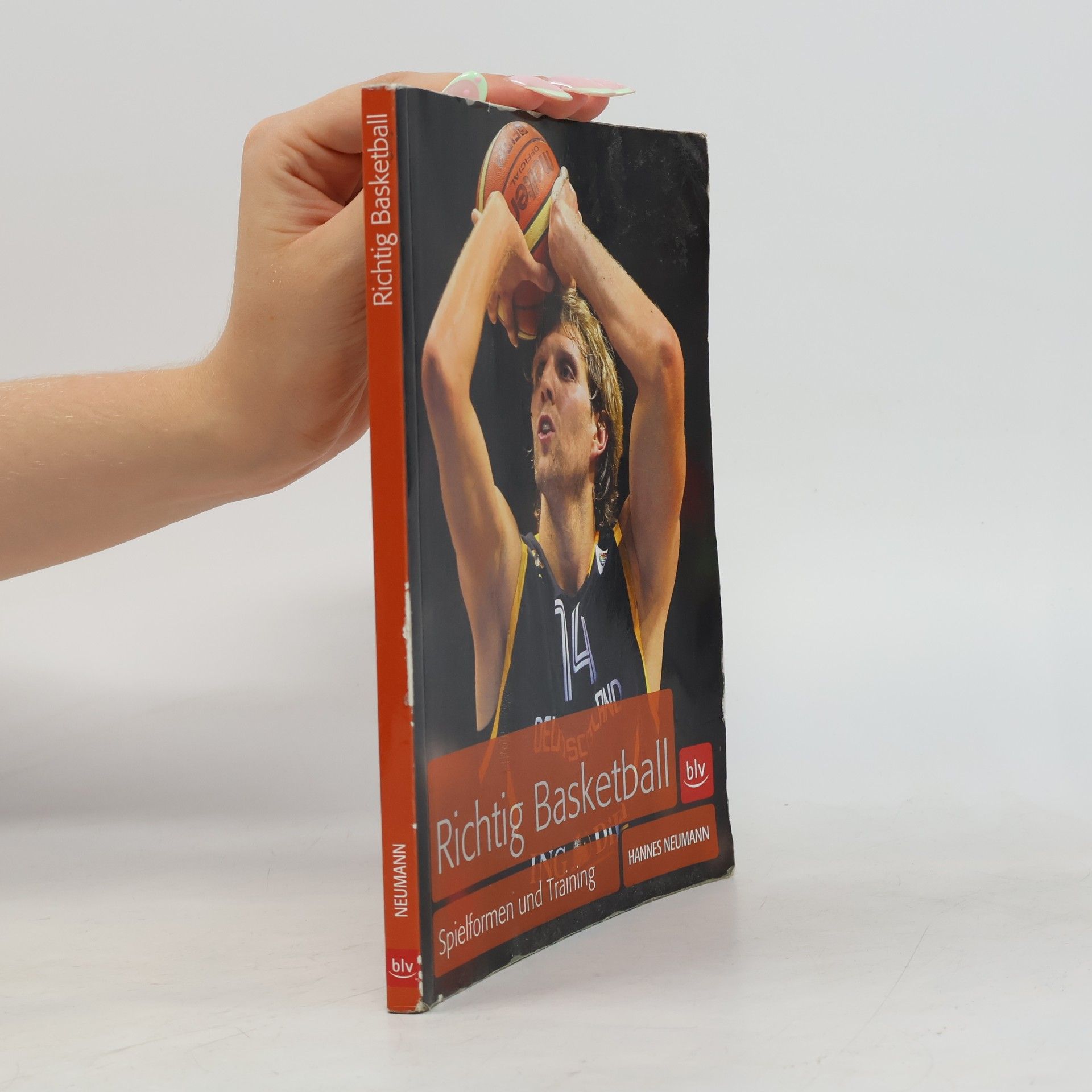 Hannes Neumann Richtig Basketball