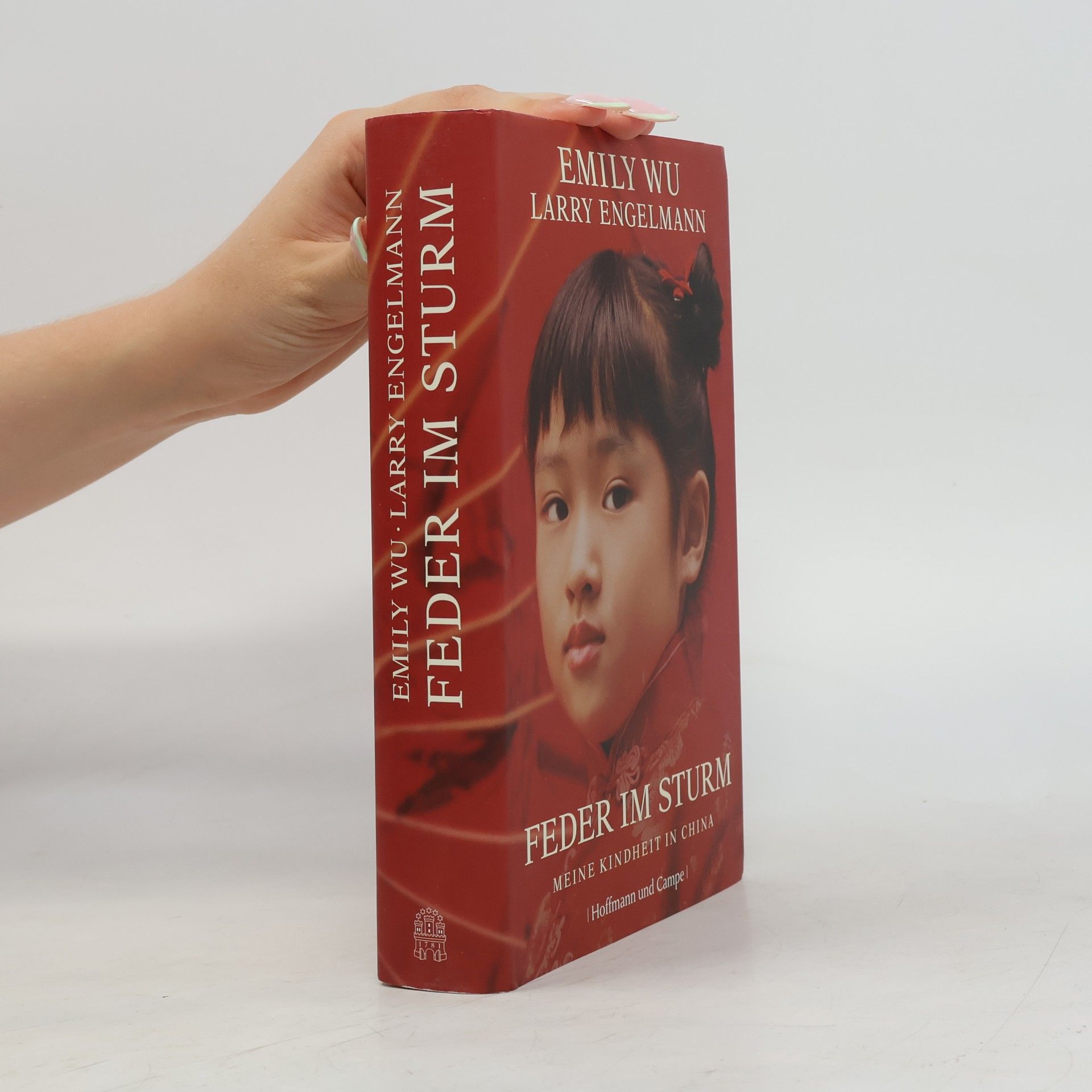 Emily Wu Feder Im Sturm