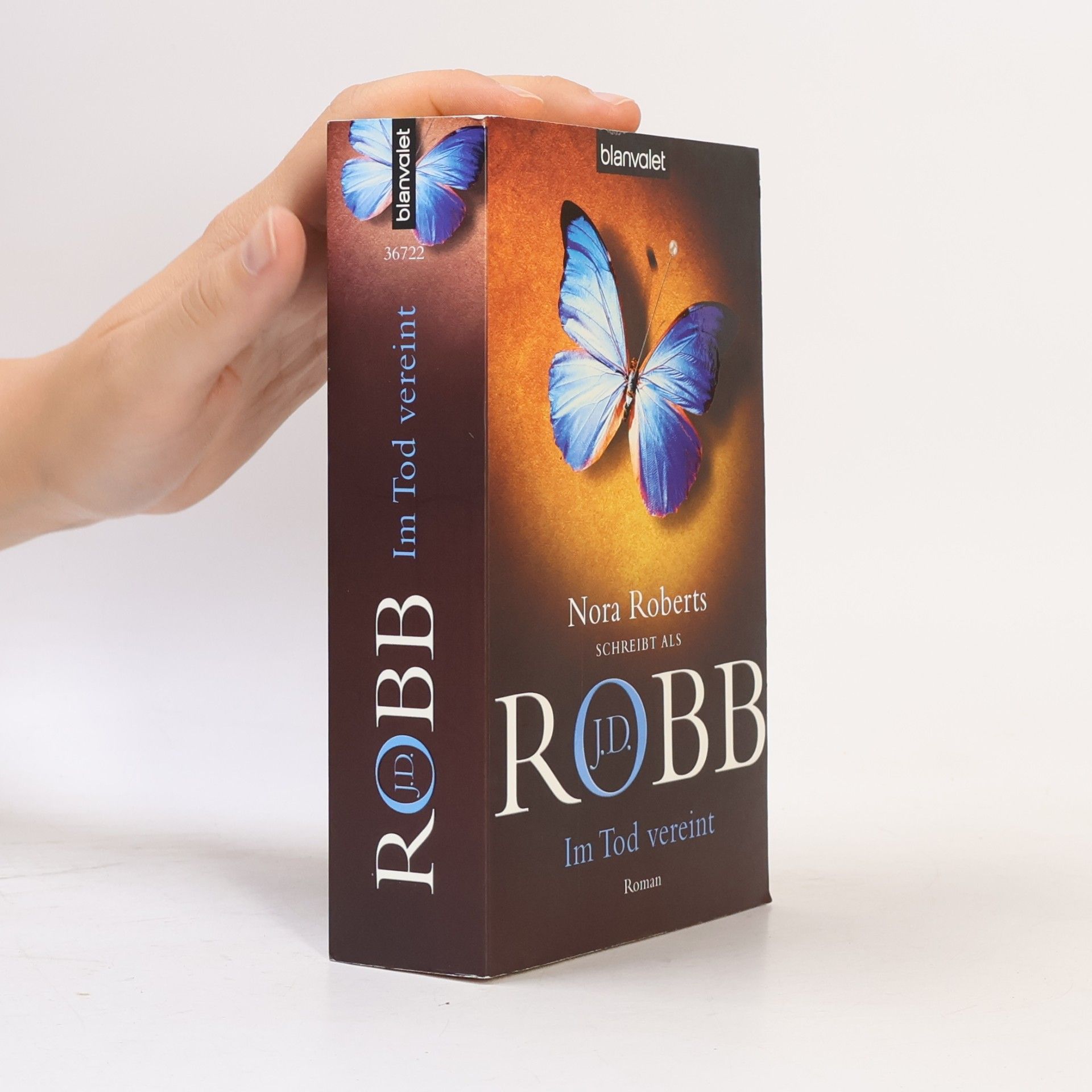 Nora Roberts Im Tod vereint