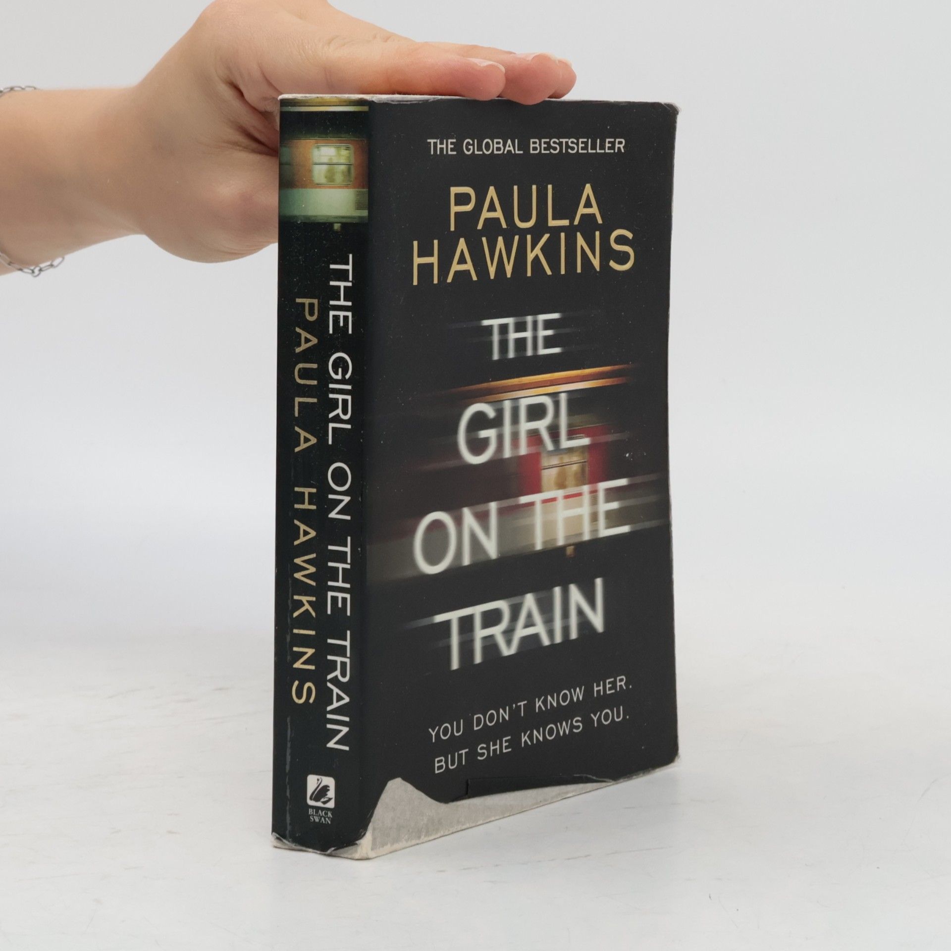 Paula Hawkins The Girl on The Train
