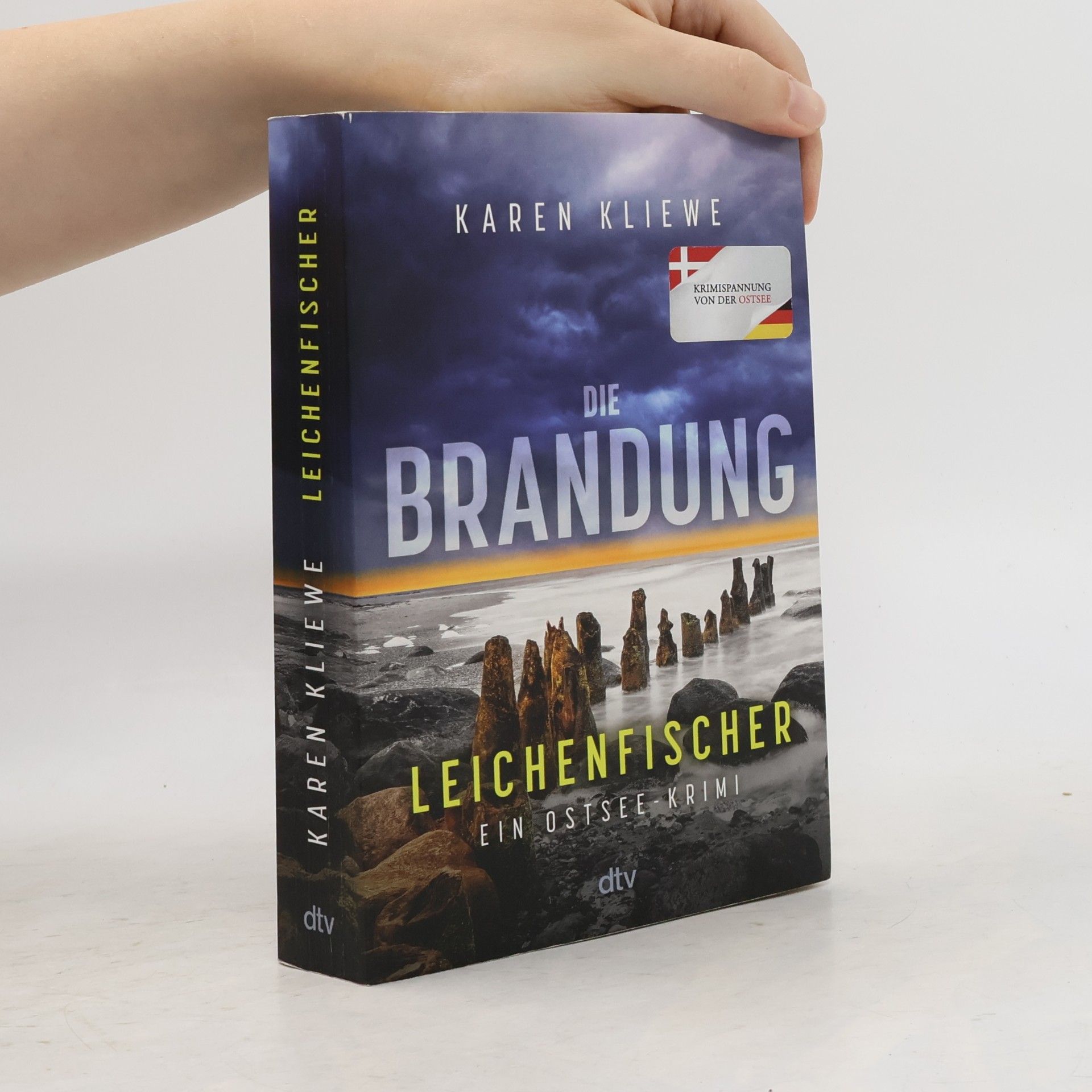 Svensson & Ohlsen Ohlsen ermitteln - 2: Die Brandung – Leichenfischer
