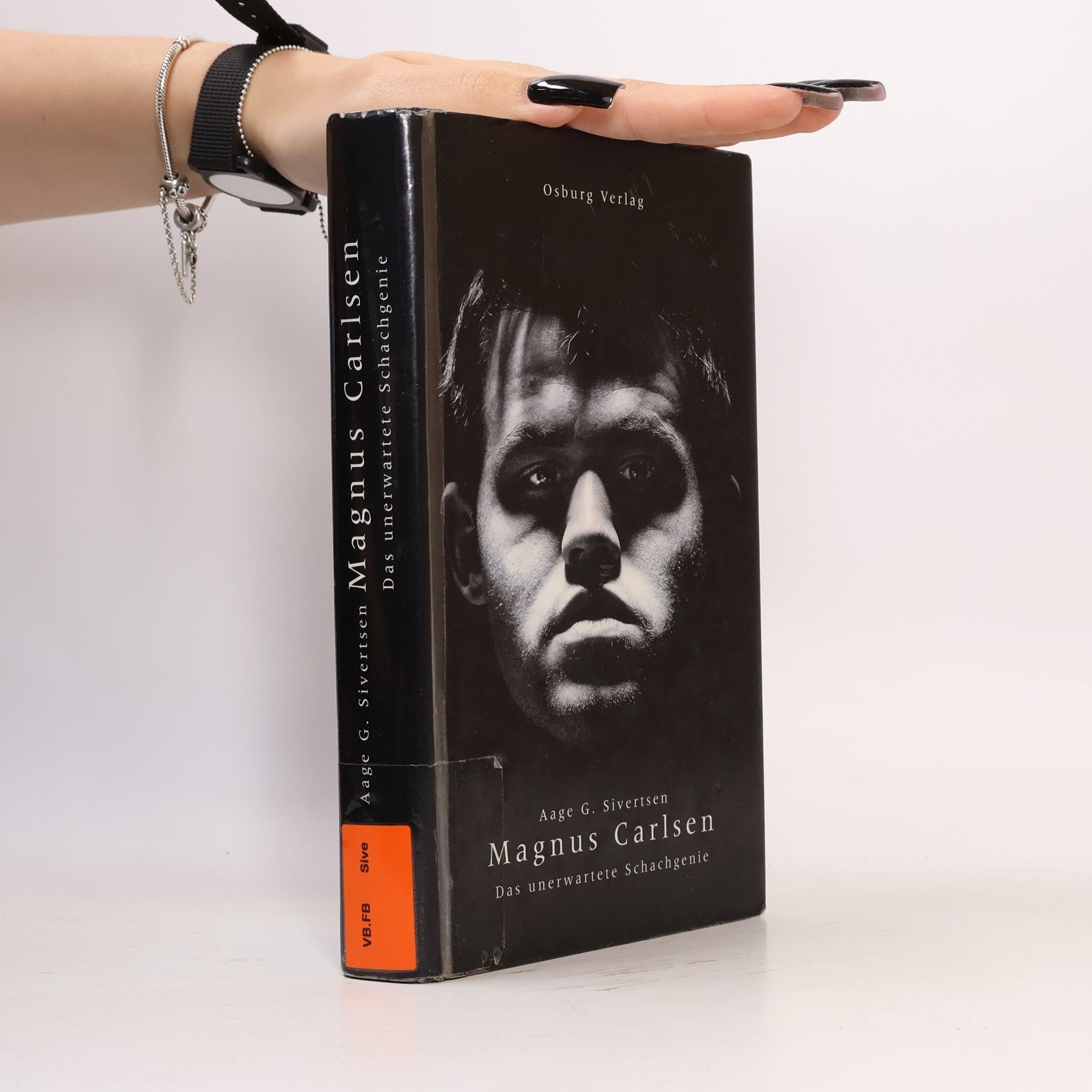 Aage G. Sivertsen Magnus Carlsen