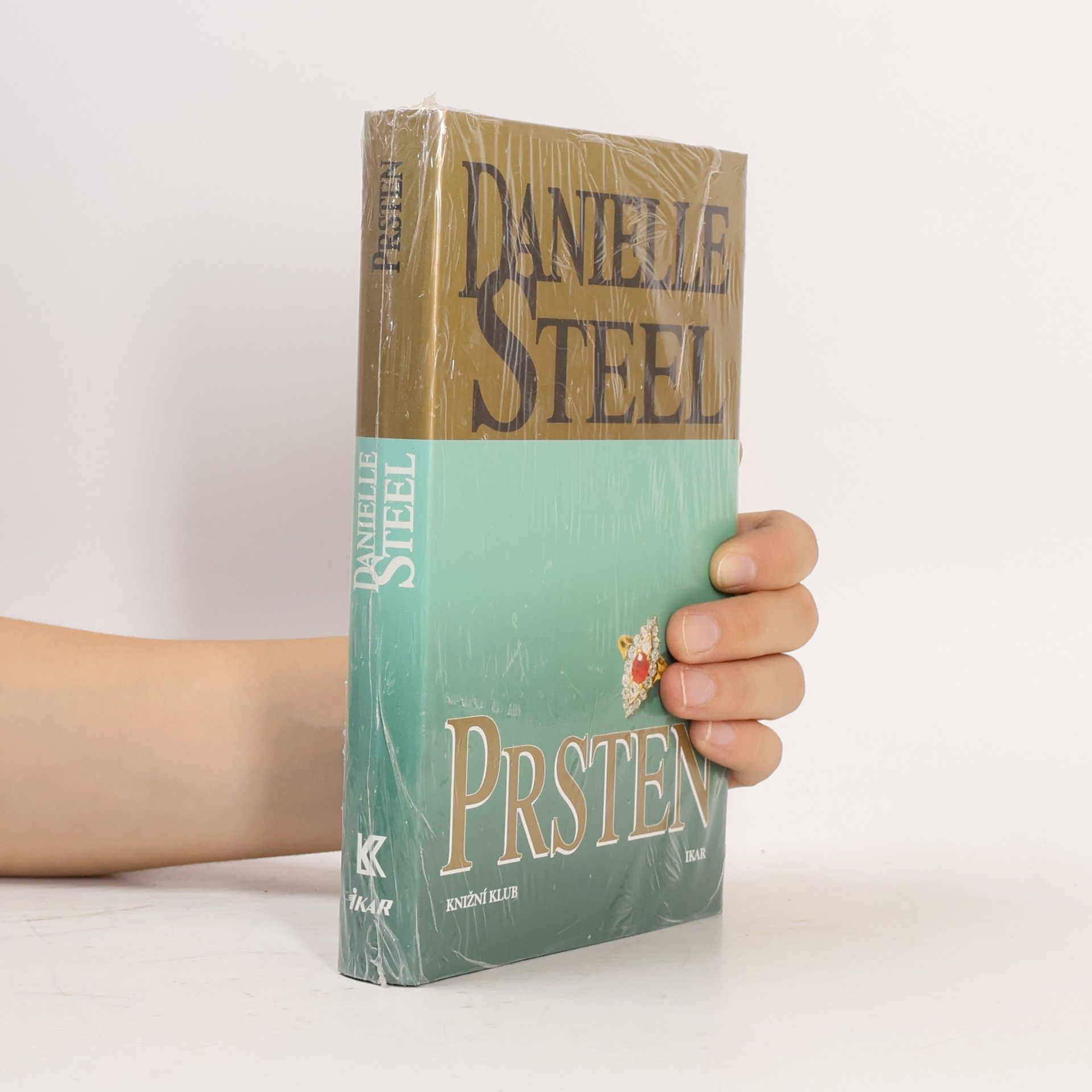 Danielle Steel Prsten
