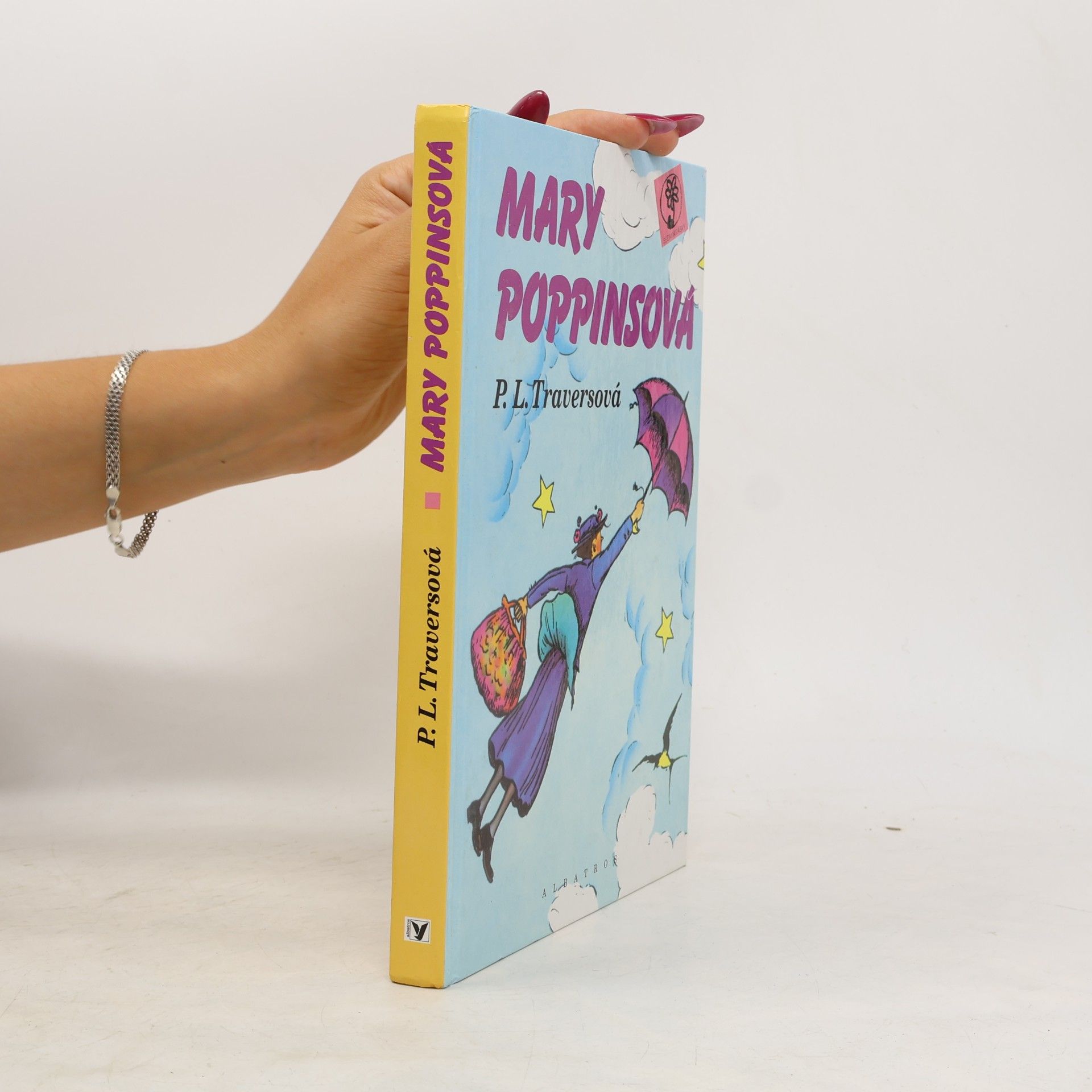 P. L. Travers Mary Poppinsová