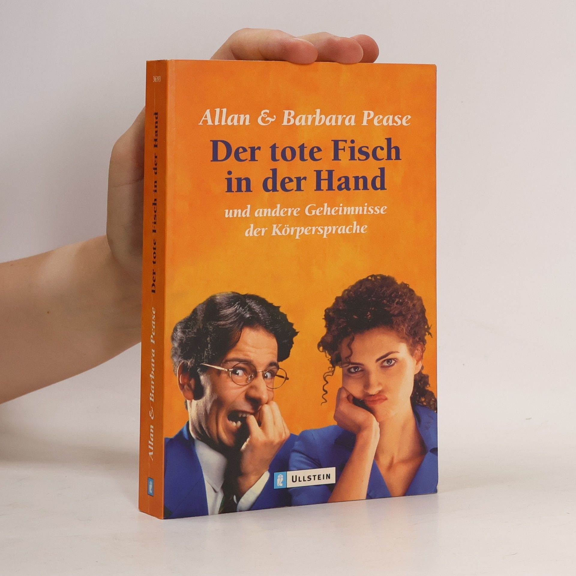 Allan Pease Der tote Fisch in der Hand