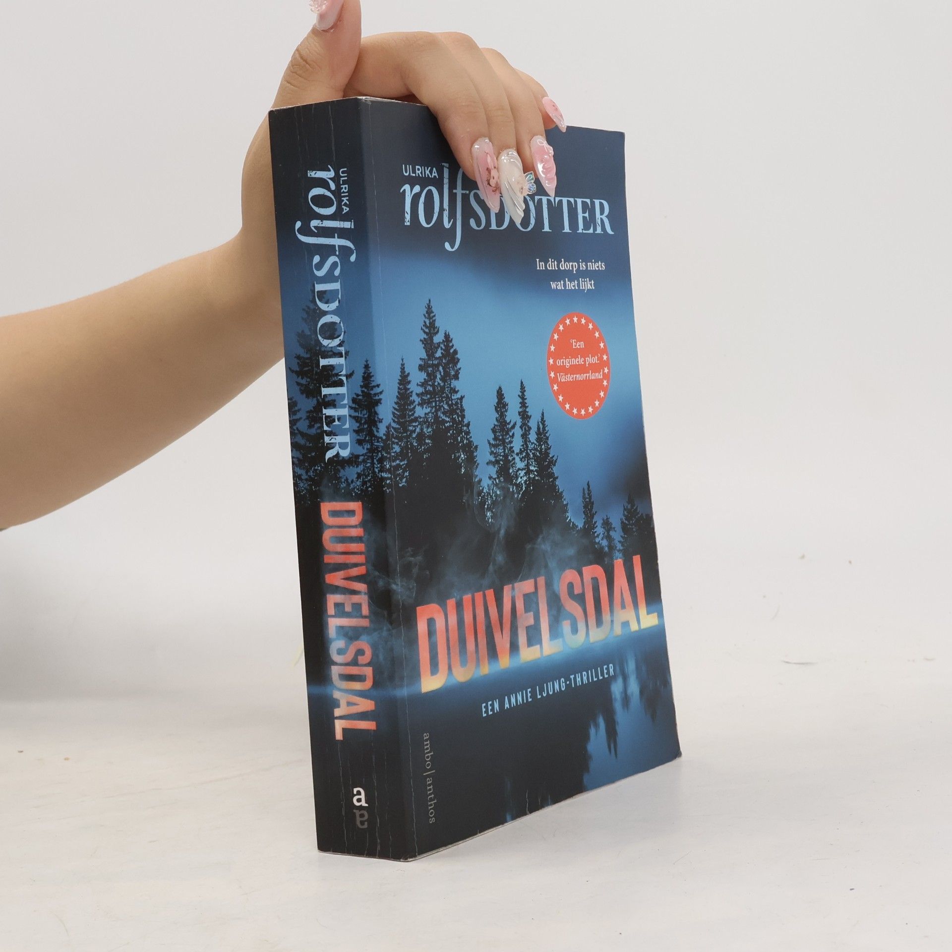 Ulrika Rolfsdotter Annie Ljung - 1: Duivelsdal