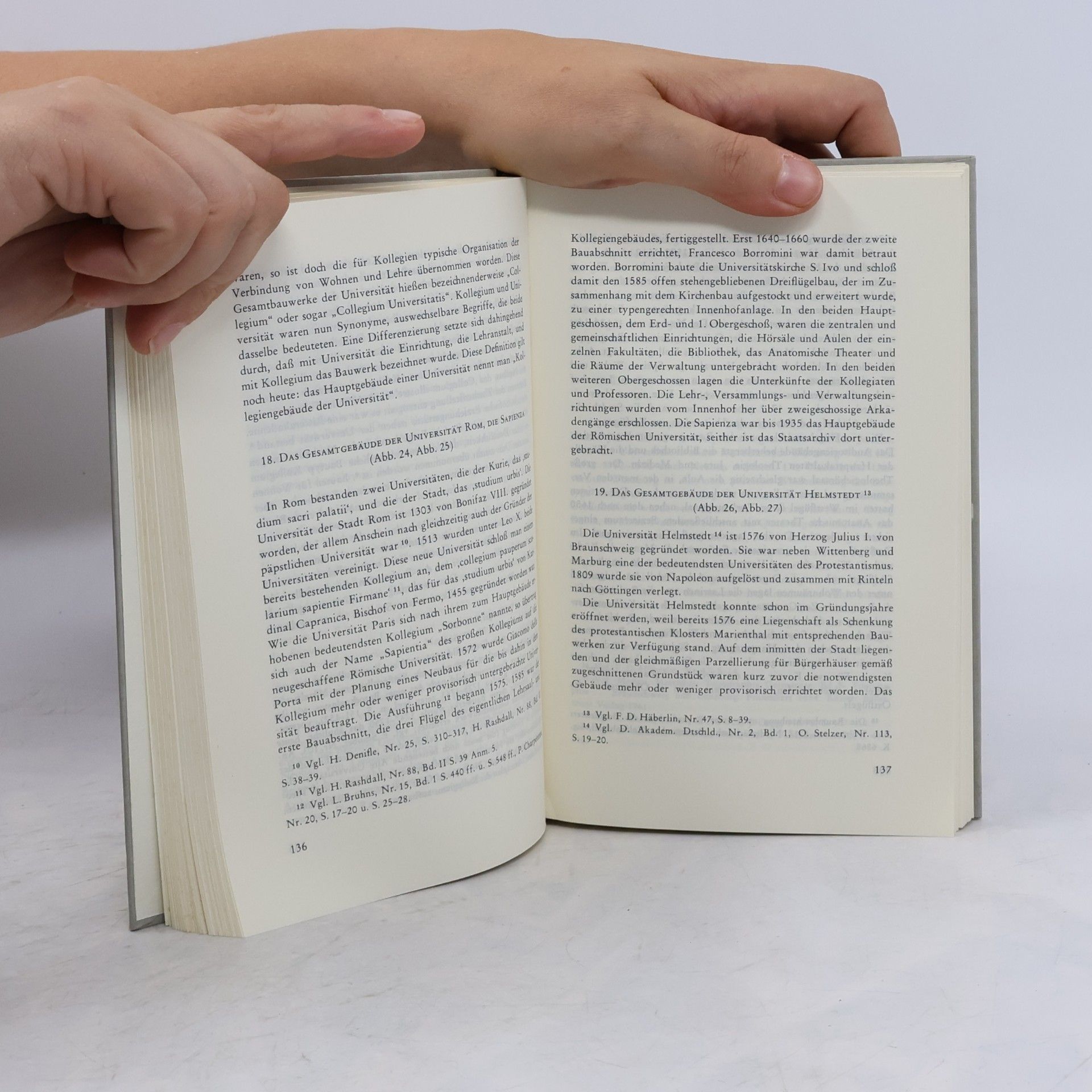 Konrad Rückbrod Universität und Kollegium, Baugeschichte und Bautyp