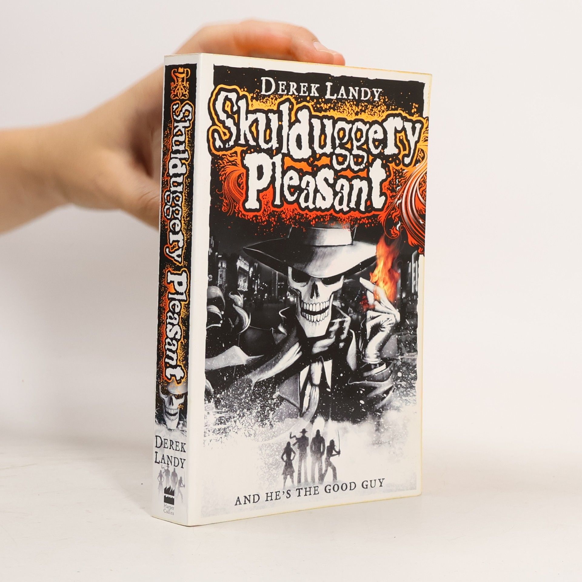 Derek Landy Skulduggery Pleasant