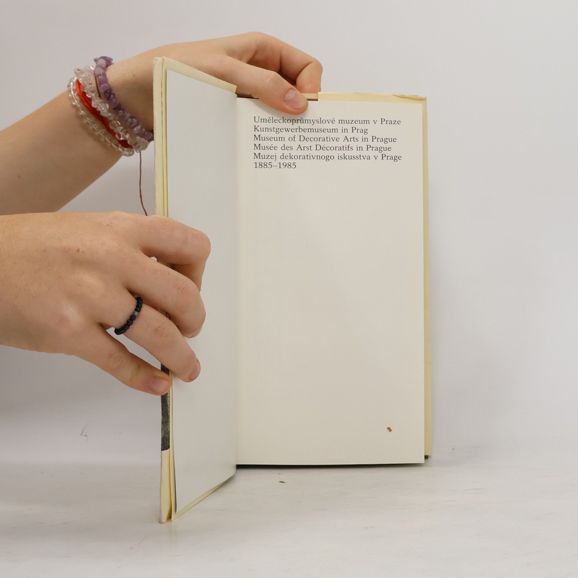 Various authors Uměleckoprůmyslové muzeum v Praze 1885-1985