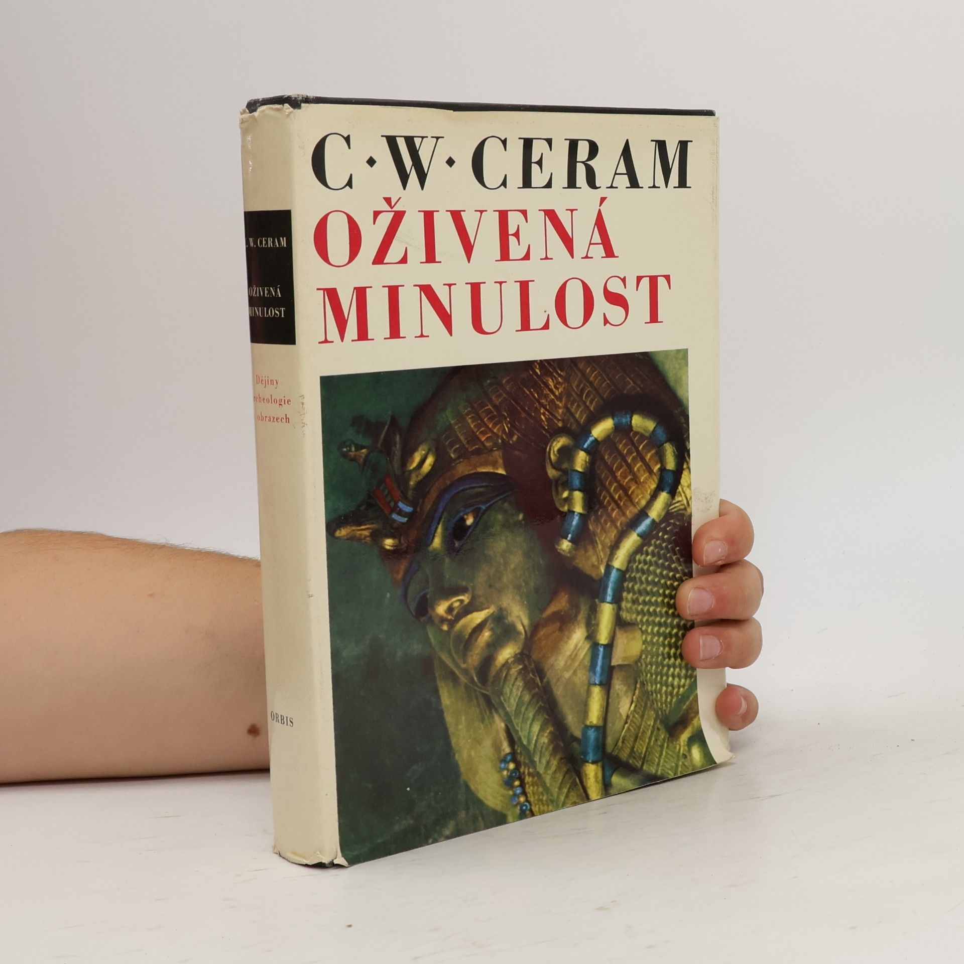 C. W. Ceram Oživená minulost