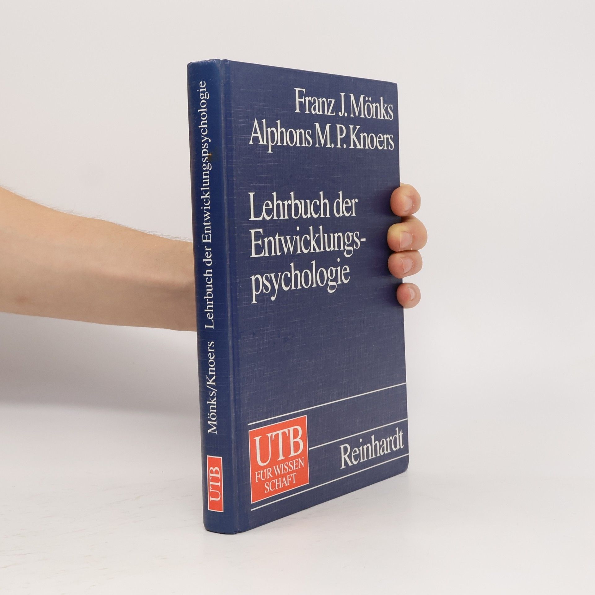 Lehrbuch der Entwicklungspsychologie.