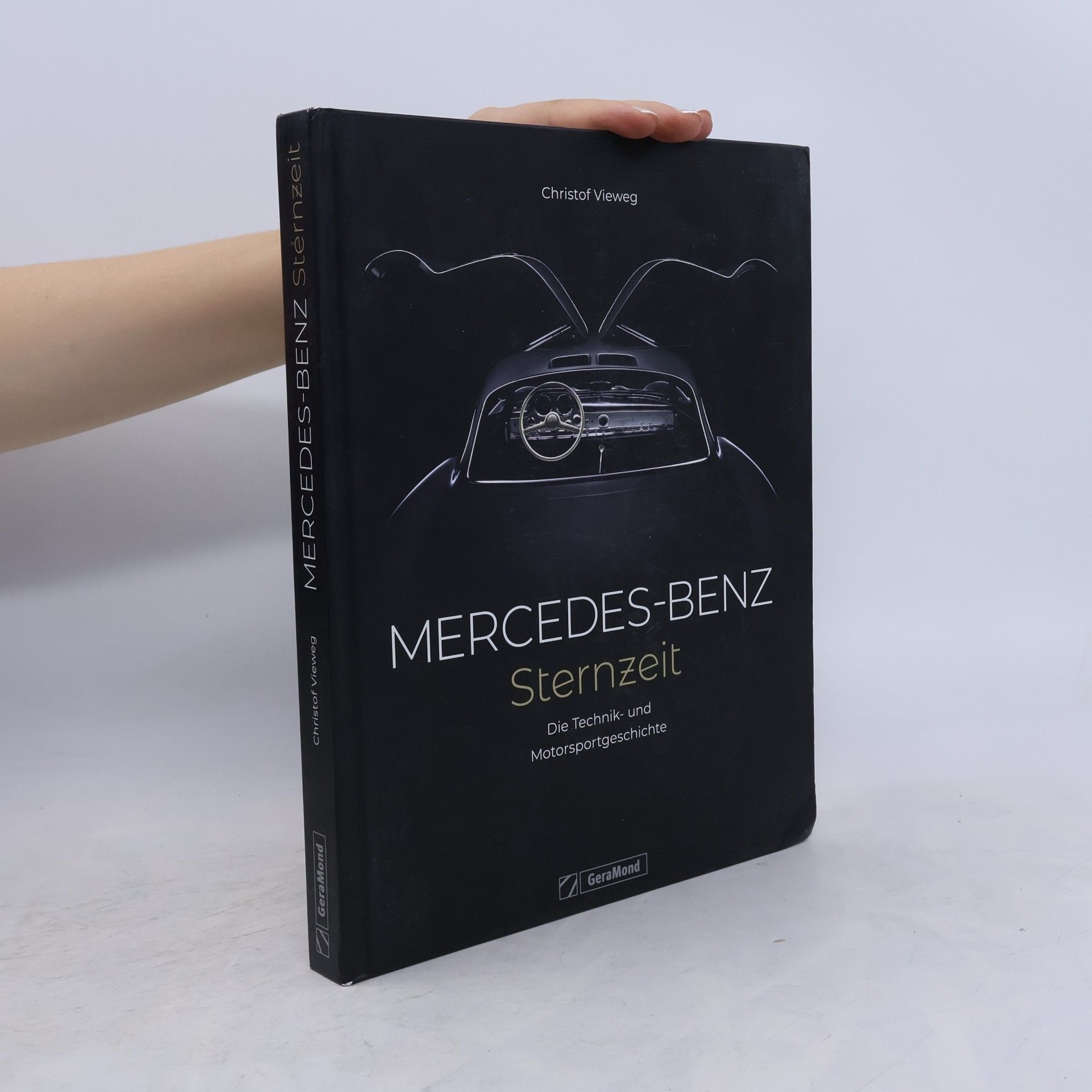 Mercedes-Benz. Sternzeit