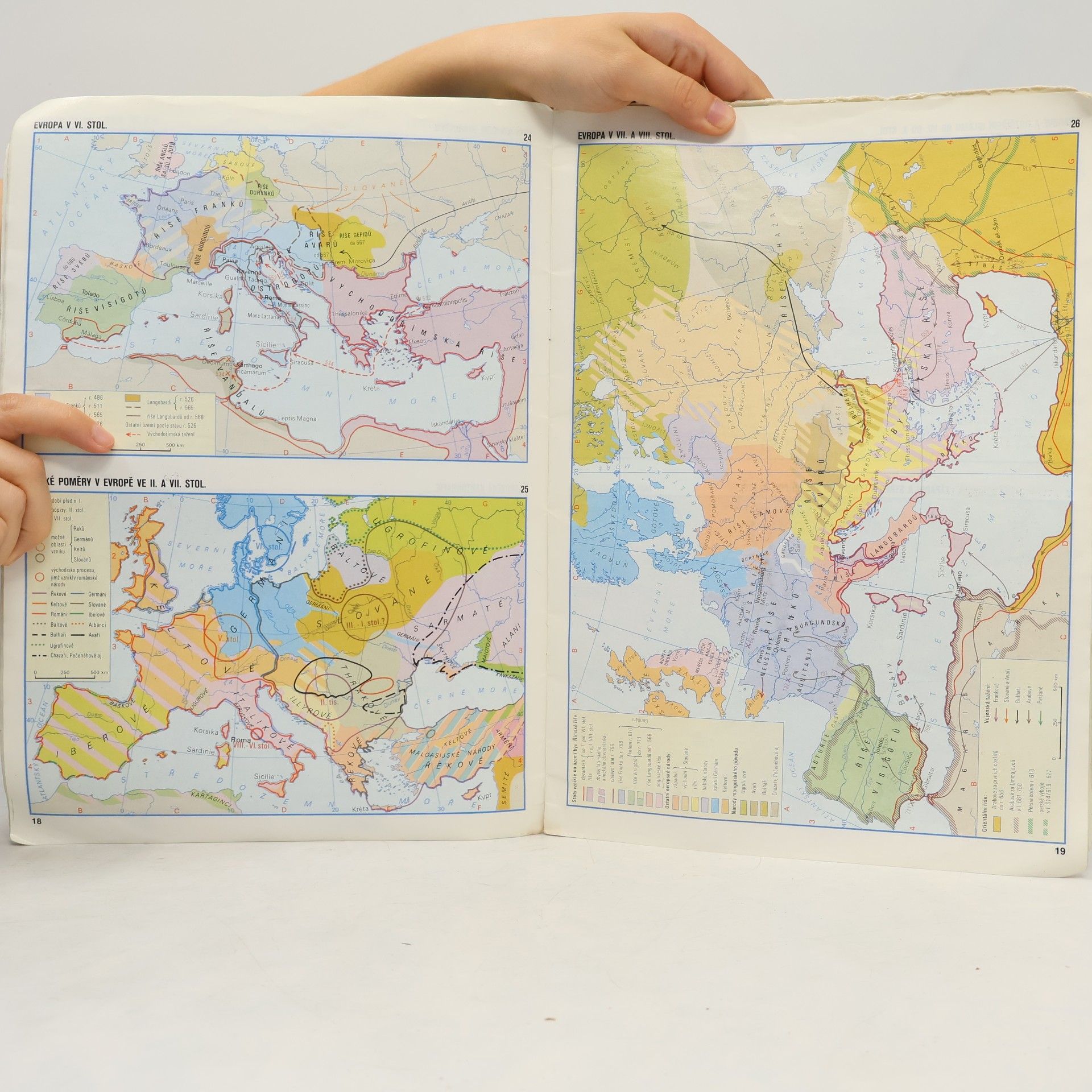 Kolektiv autorů Atlas světových dějin. 1. díl, Pravěk - středověk
